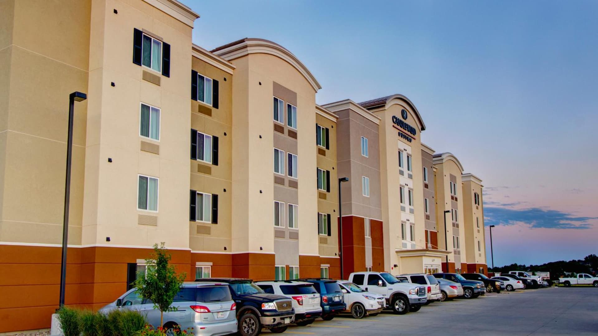 Candlewood Suites Sioux City - Southern Hills by IHG featured exterior or lobby in Sioux City, IA — similar hotel