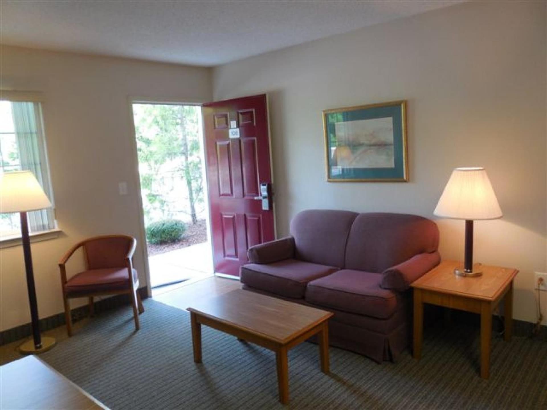 Affordable Suites Jacksonville interior in Jacksonville, NC — gallery photo 2