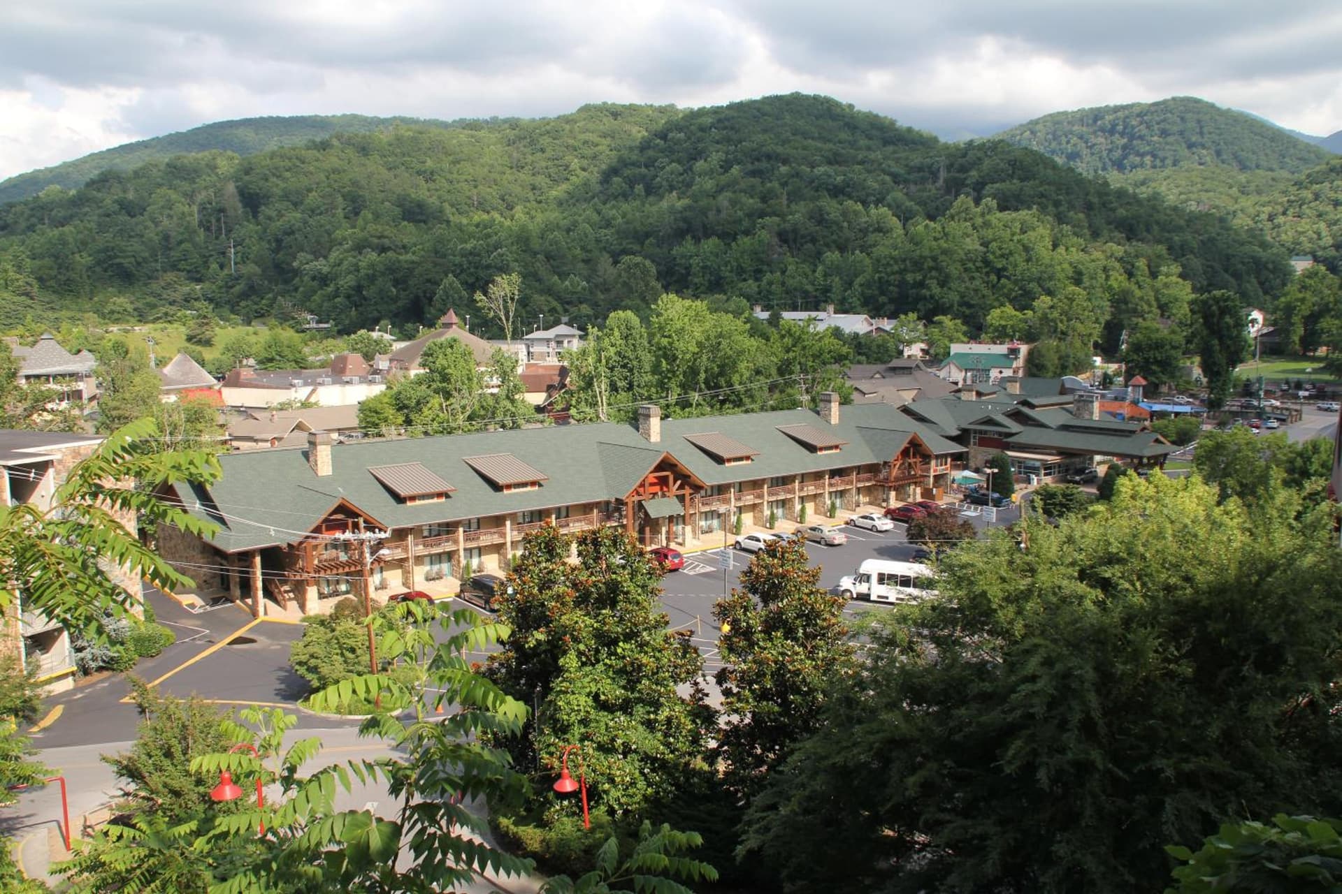 Greystone Lodge on the River interior in Gatlinburg, TN — gallery photo 2
