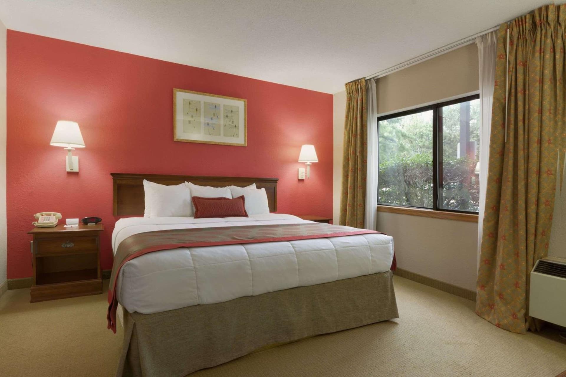 Ramada by Wyndham Raleigh gallery photo in Raleigh, NC — image 11