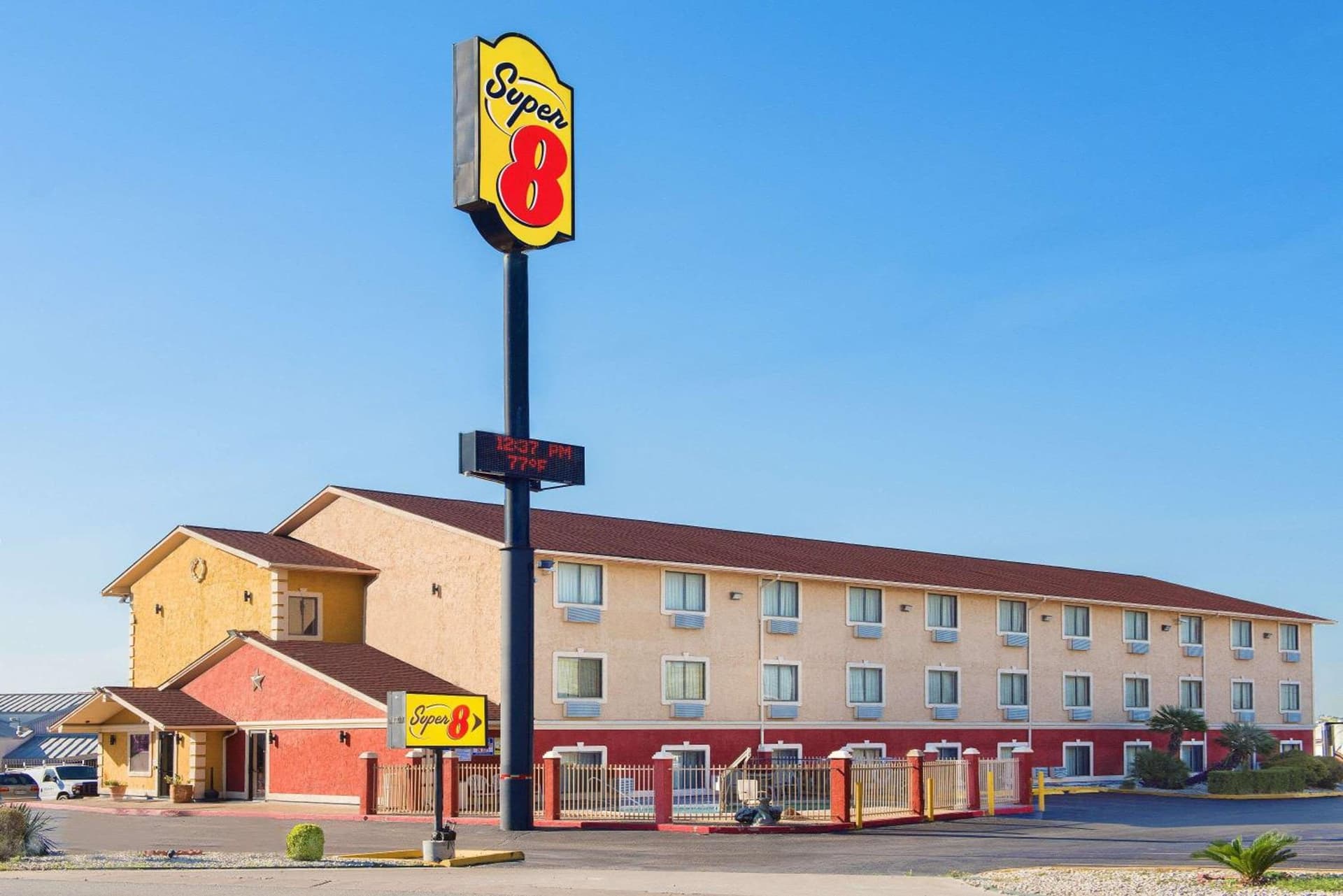 Super 8 by Wyndham San Antonio/I-35 North featured exterior or lobby in San Antonio, TX — similar hotel