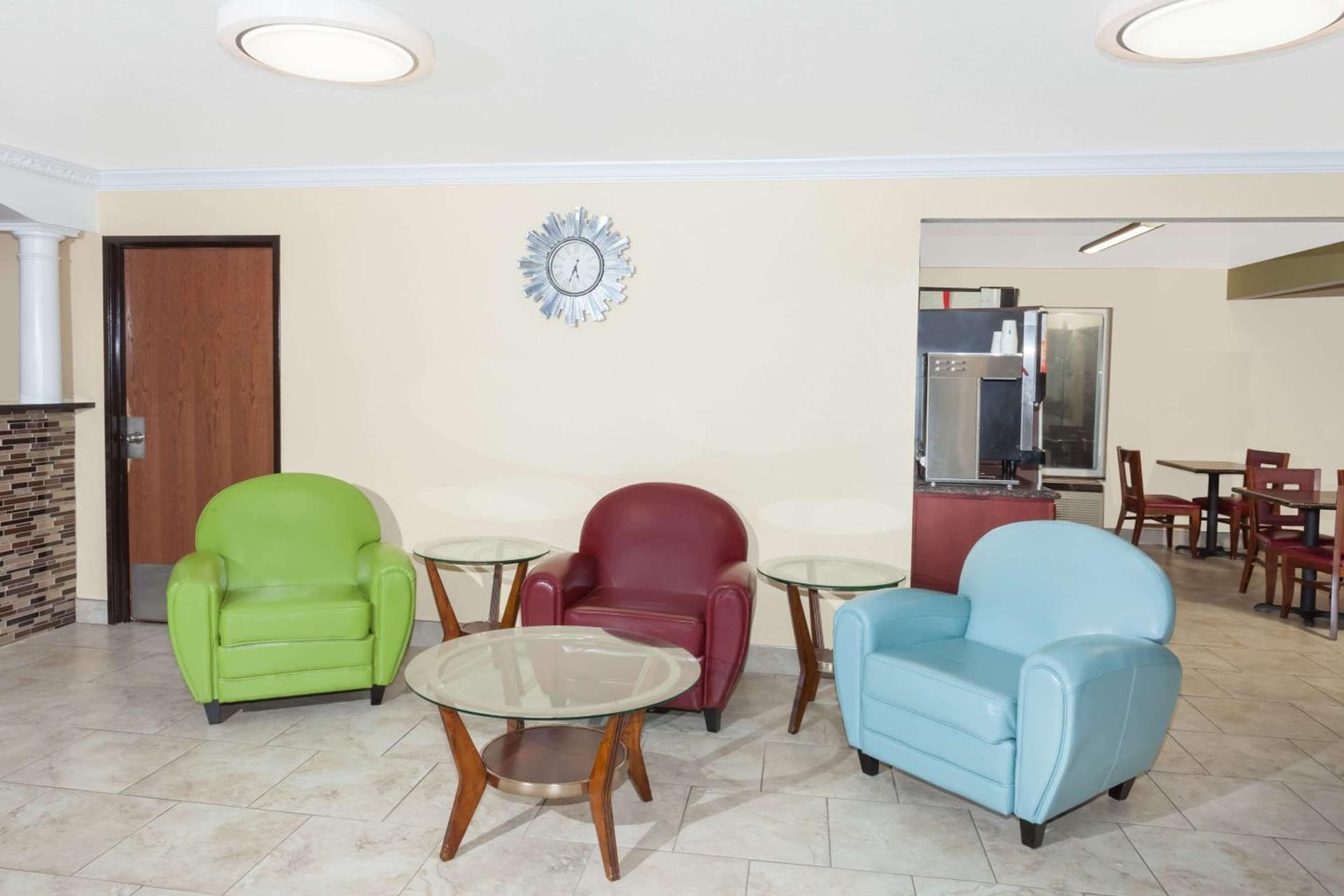 Days Inn by Wyndham Springfield gallery photo in Springfield, IL — image 27