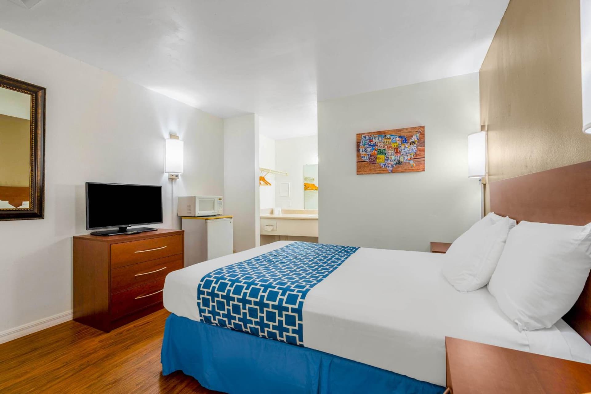 Econo Lodge Crystal River gallery photo in Crystal River, FL — image 5
