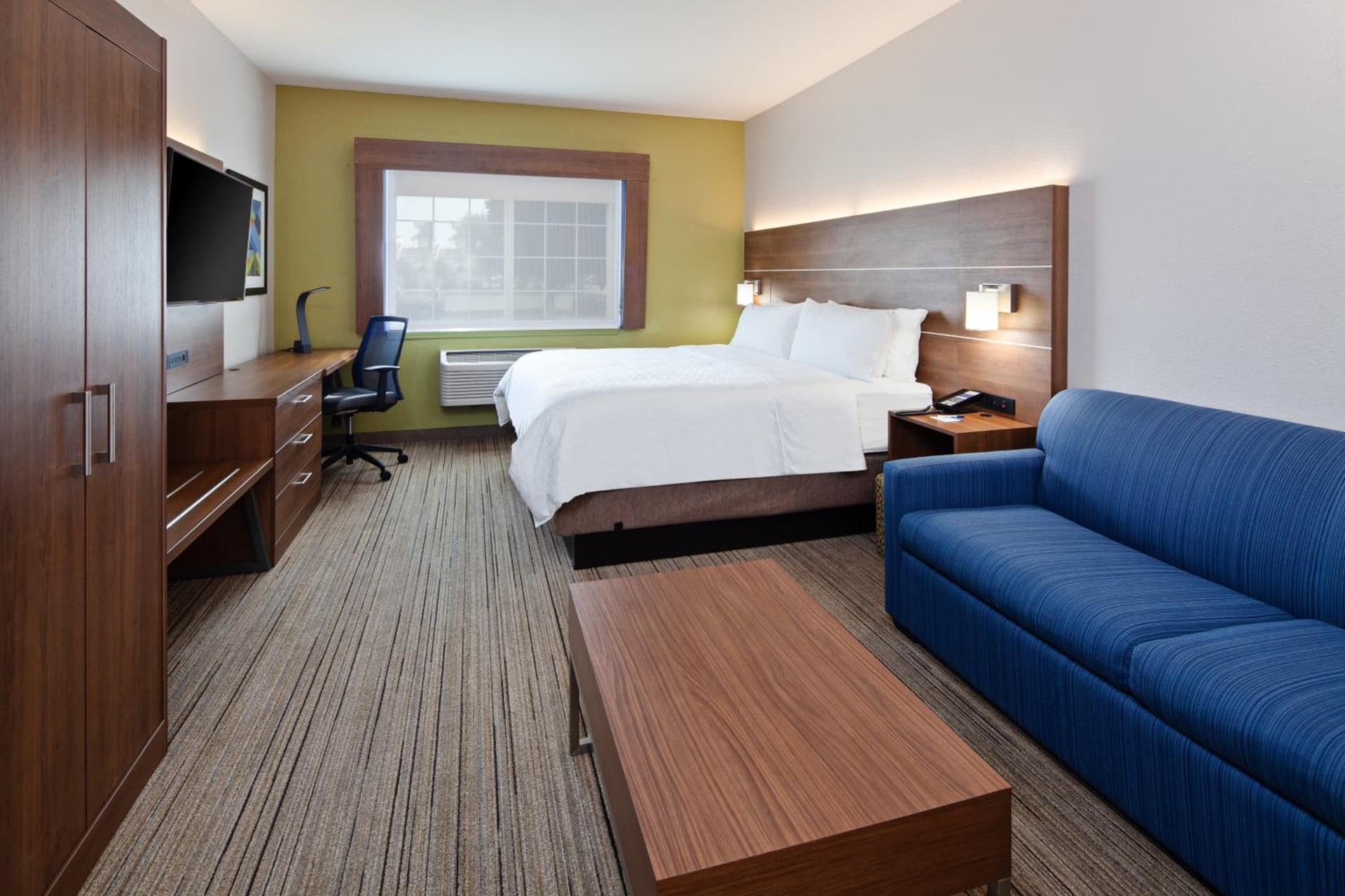 Holiday Inn Express & Suites - Tulare by IHG gallery photo in Tulare, CA — image 12