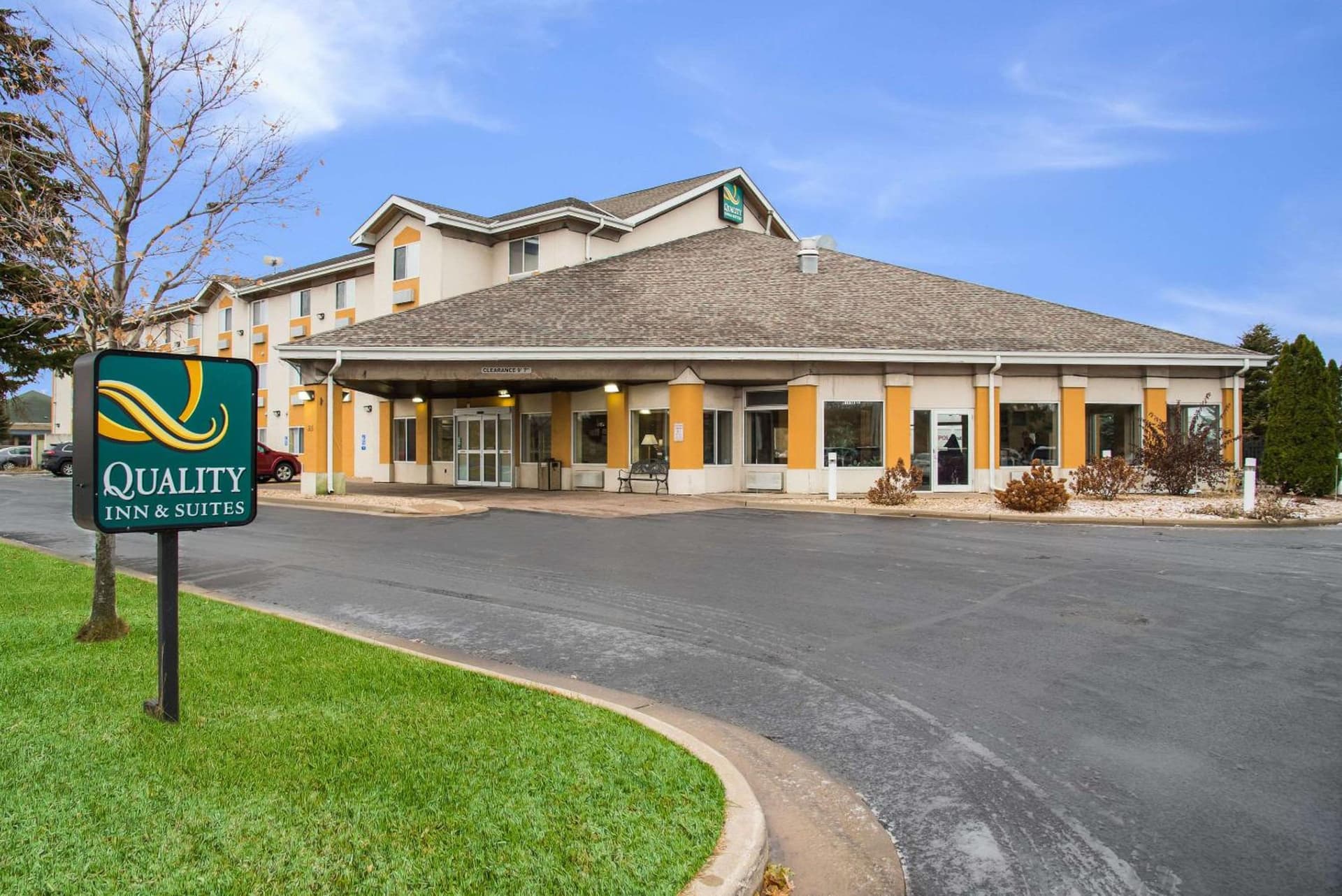 Quality Inn & Suites Menomonie featured exterior or lobby in Menomonie, WI — similar hotel