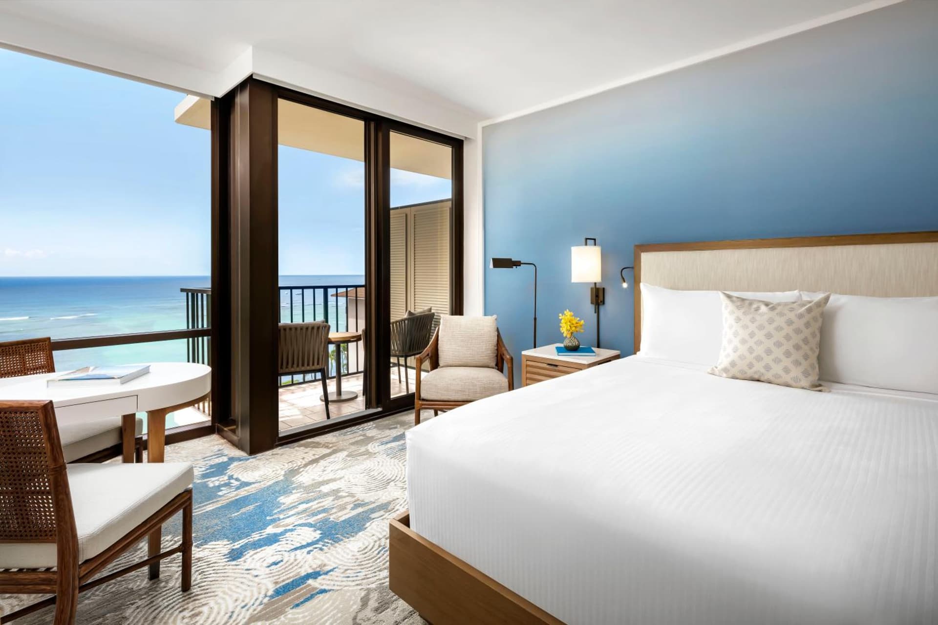Halepuna Waikiki by Halekulani - NO RESORT FEE interior in Honolulu, HI — gallery photo 2