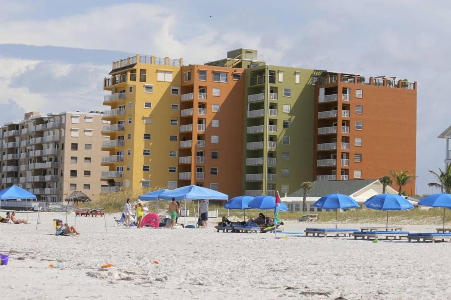 Holiday Villas III #311 pool close from 8AM-4PM until MAY Monday-Friday featured exterior or lobby in Clearwater Beach, FL — similar hotel