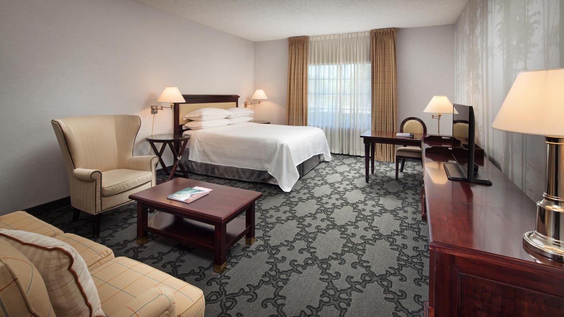 Anaheim Majestic Garden Hotel gallery photo in Anaheim, CA — image 50