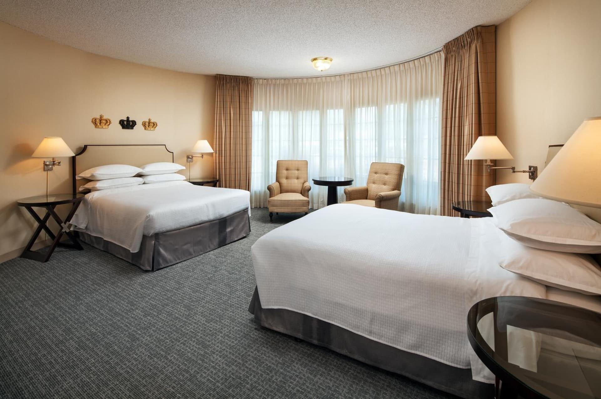 Anaheim Majestic Garden Hotel gallery photo in Anaheim, CA — image 18