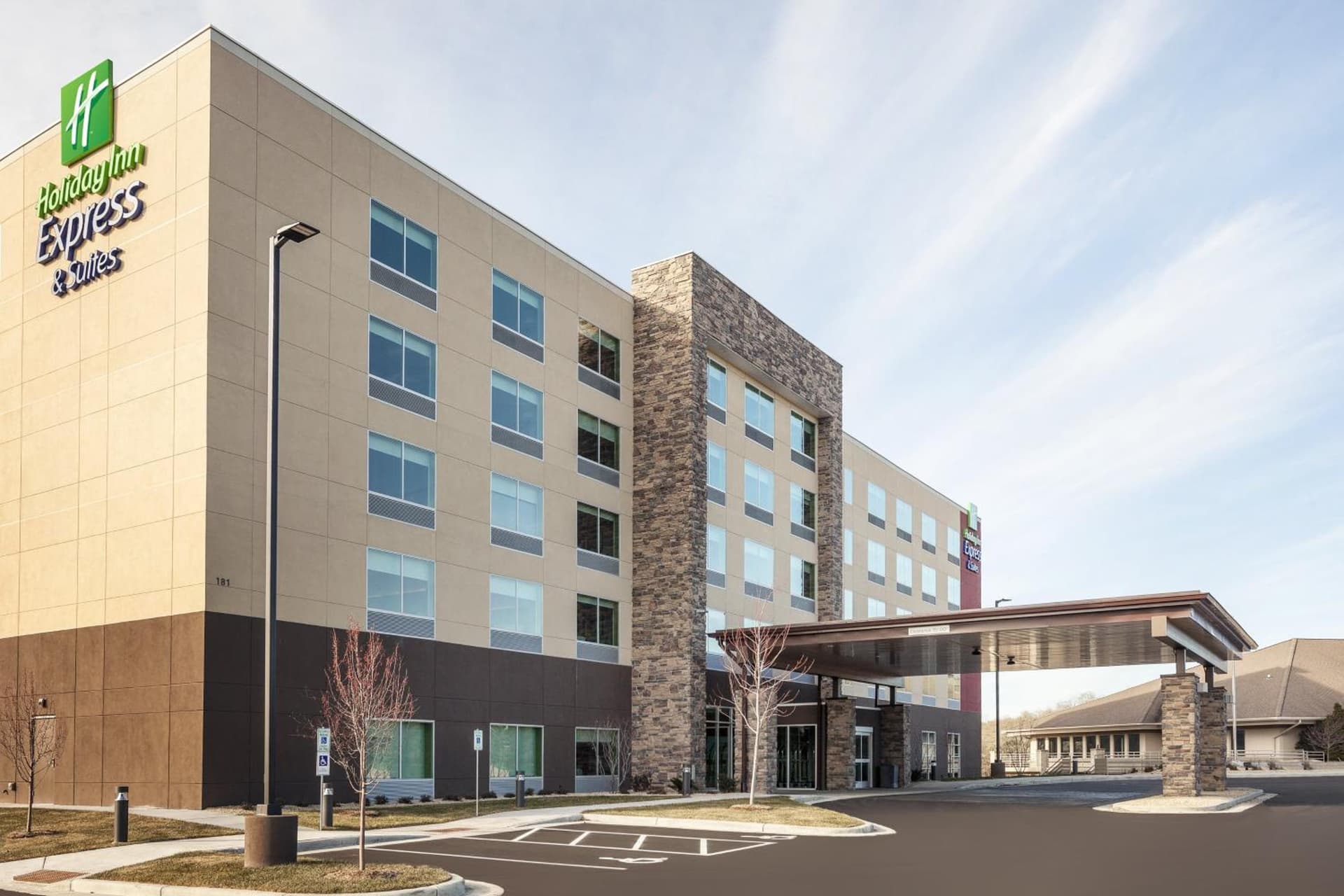 Holiday Inn Express & Suites - Hudson I-94 by IHG gallery photo in Hudson, WI — image 32