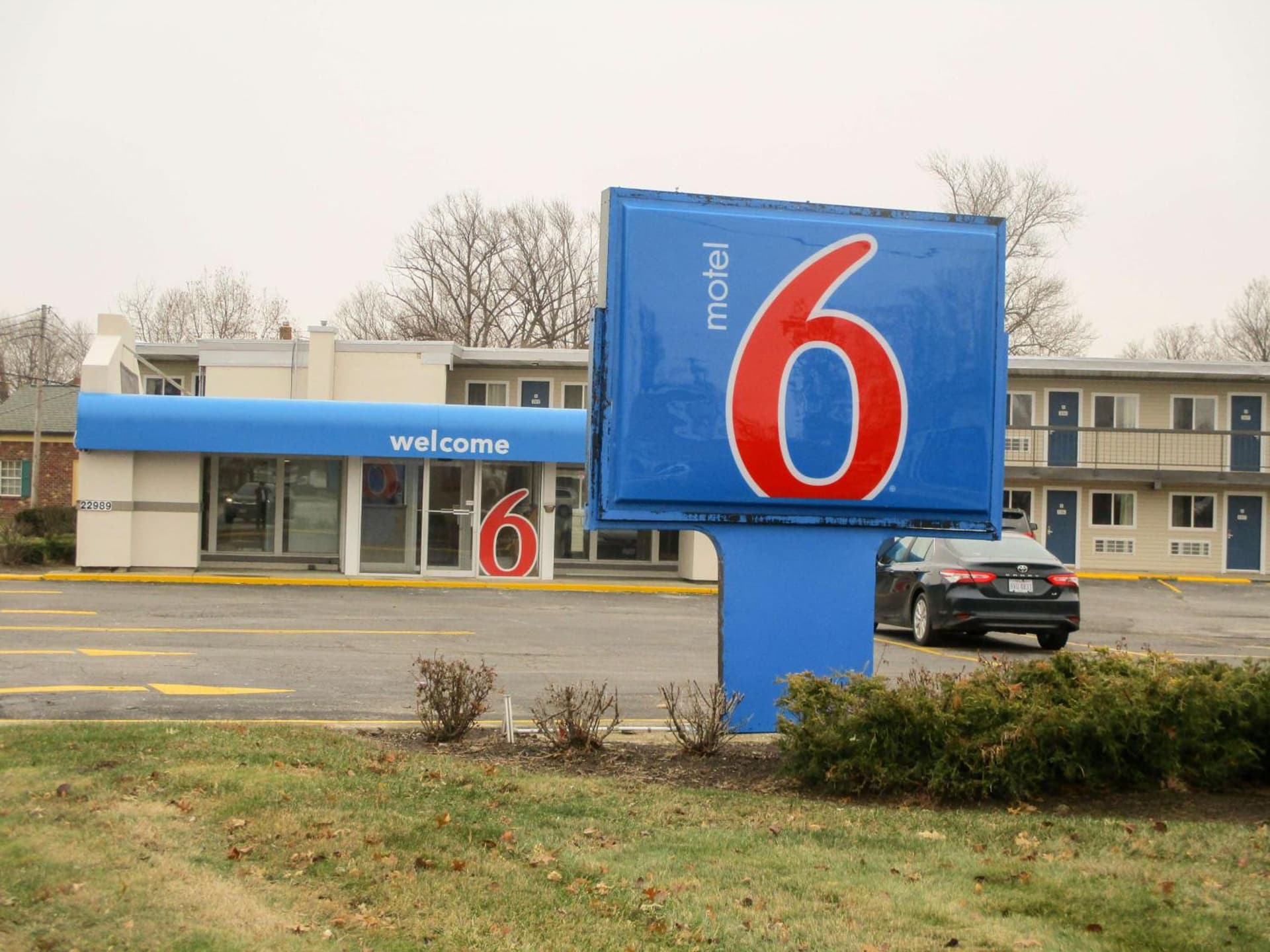 Motel 6-North Olmsted, OH - Cleveland interior in North Olmsted, OH — gallery photo 2