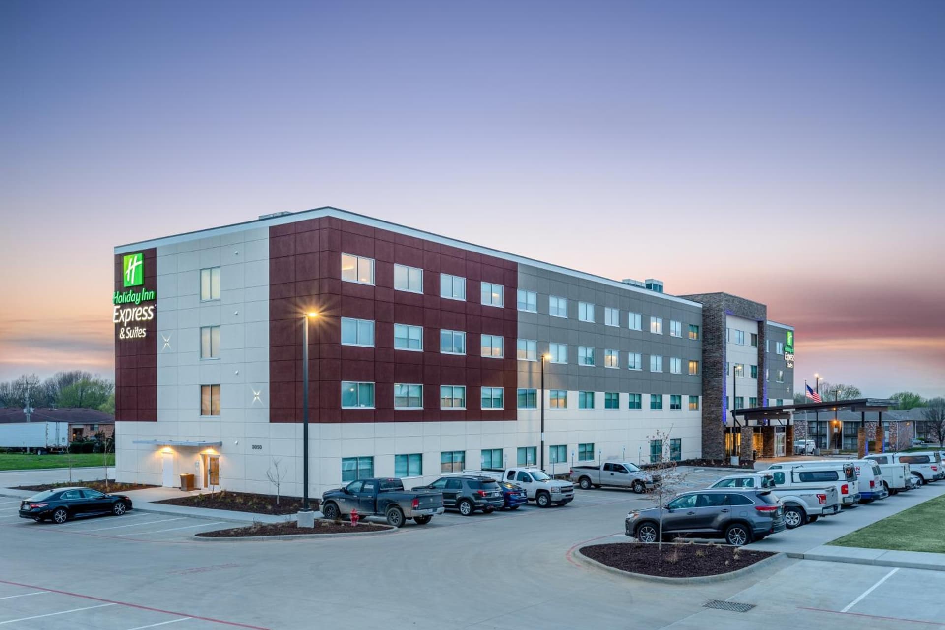 Holiday Inn Express & Suites - Springfield North by IHG property views in Springfield, MO — gallery photo 3