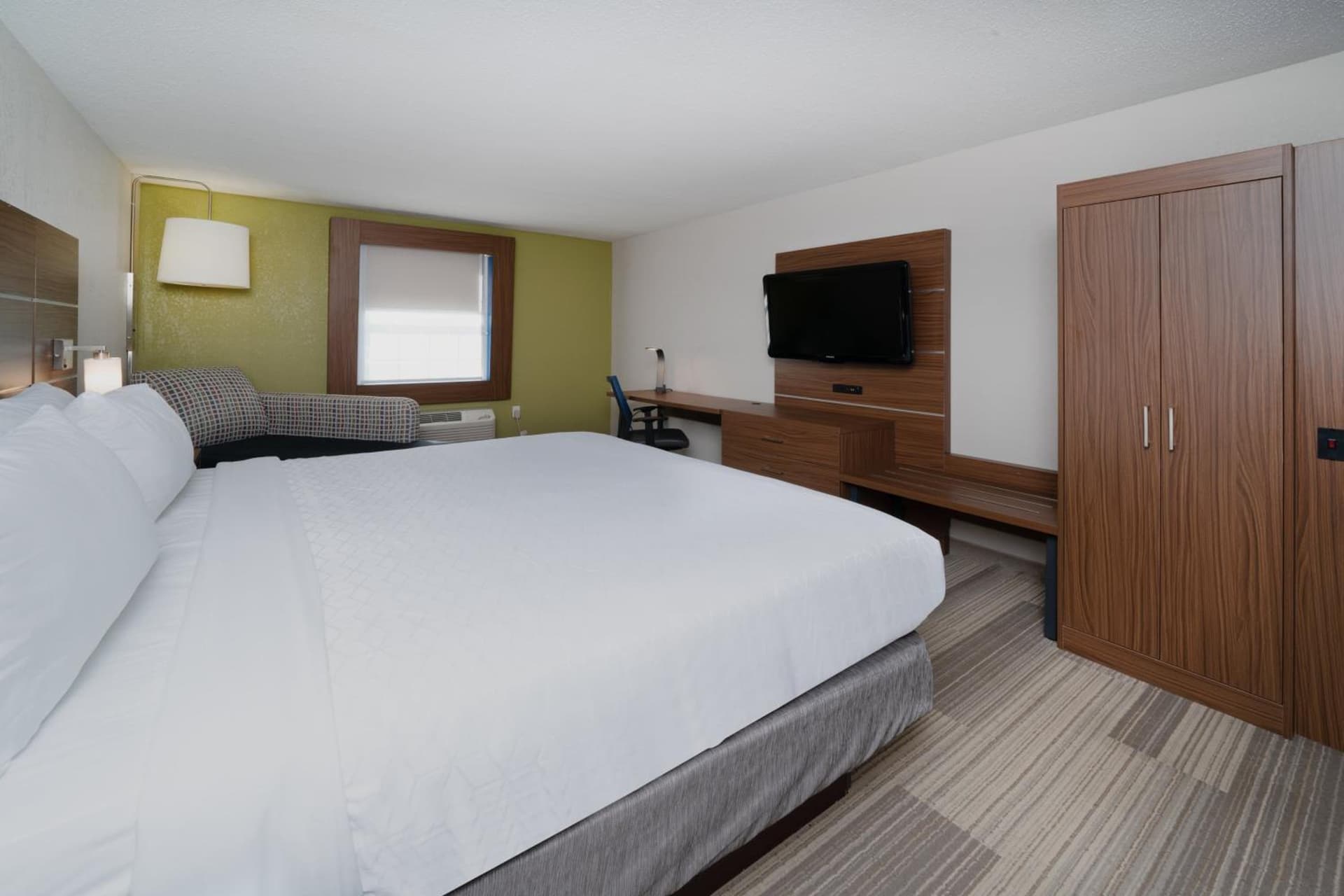 Holiday Inn Express Prince Frederick by IHG gallery photo in Prince Frederick, MD — image 14