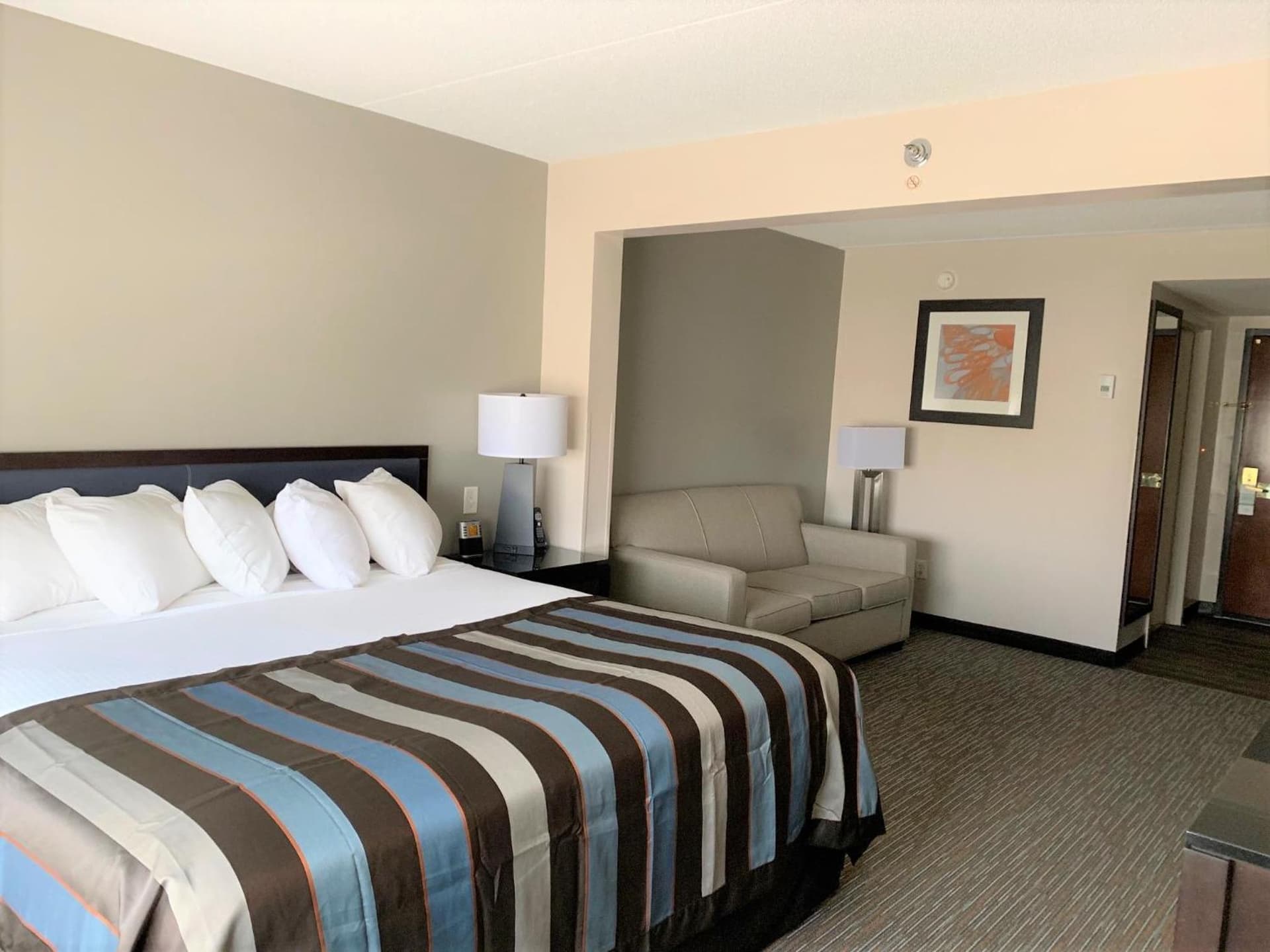 Wingate by Wyndham Wilmington gallery photo in Wilmington, NC — image 14