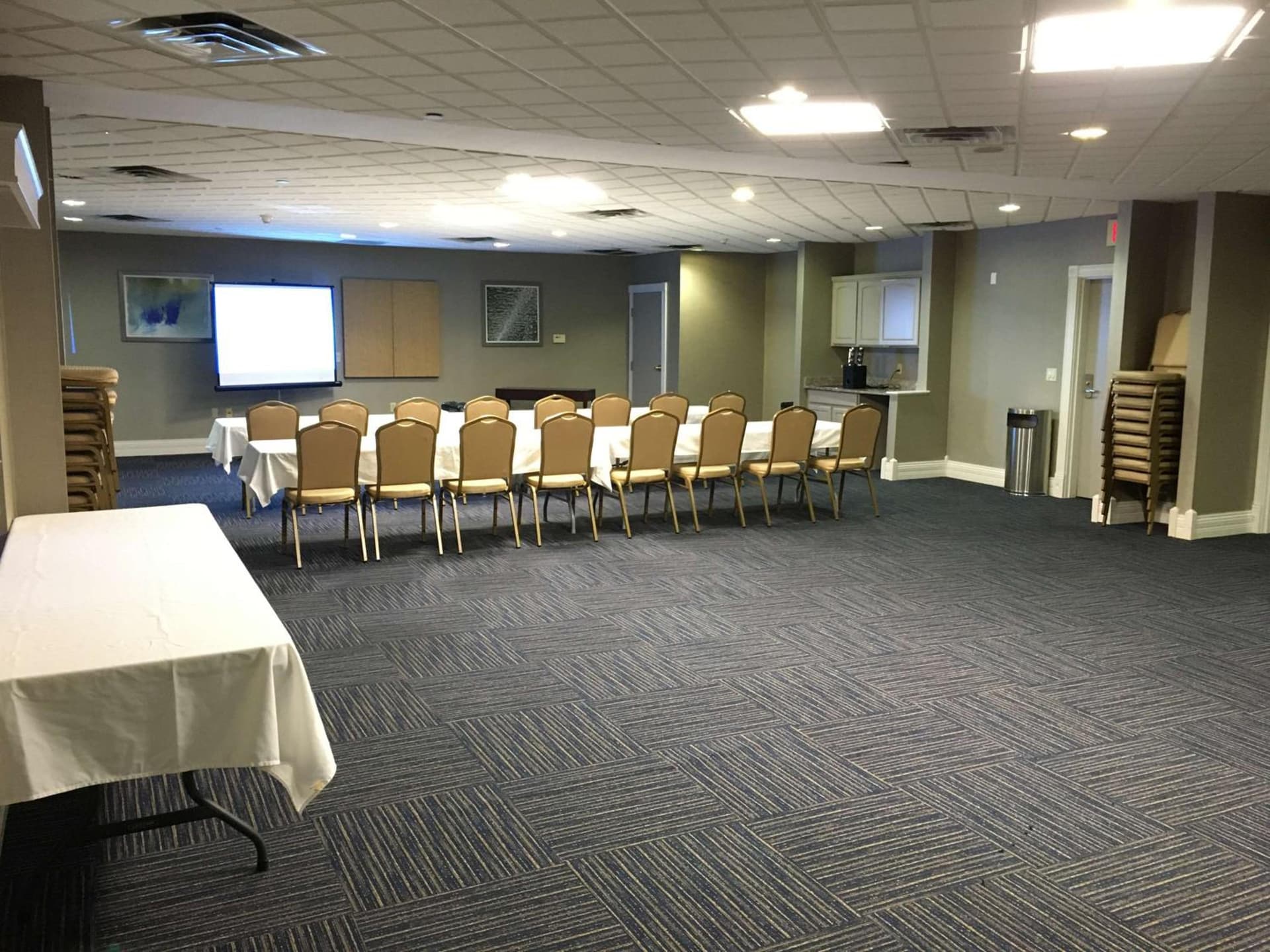 Best Western Plus Kalamazoo Suites gallery photo in Kalamazoo, MI — image 23