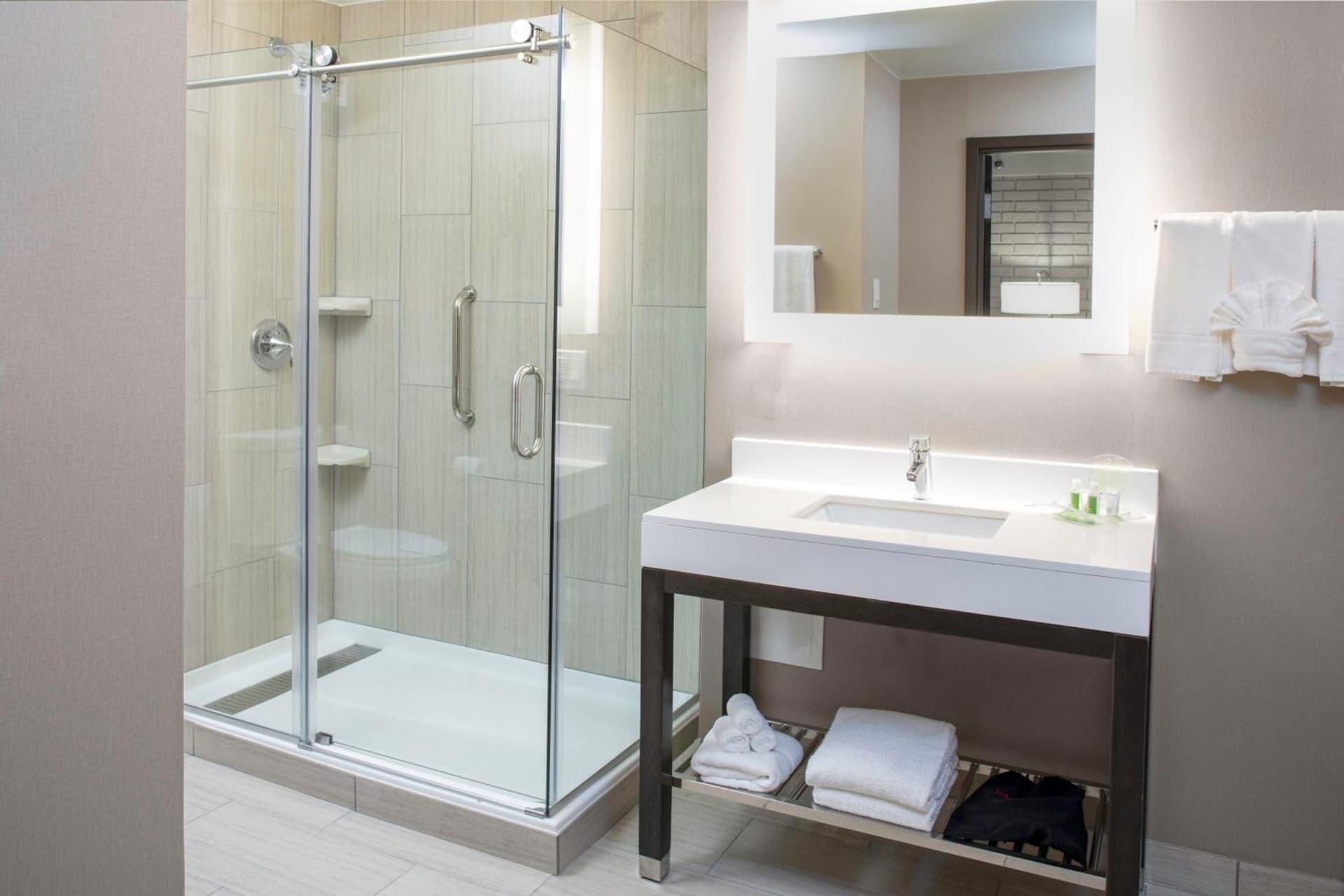 William Tell Hotel MOD Collection by Sonesta gallery photo in Countryside, IL — image 21