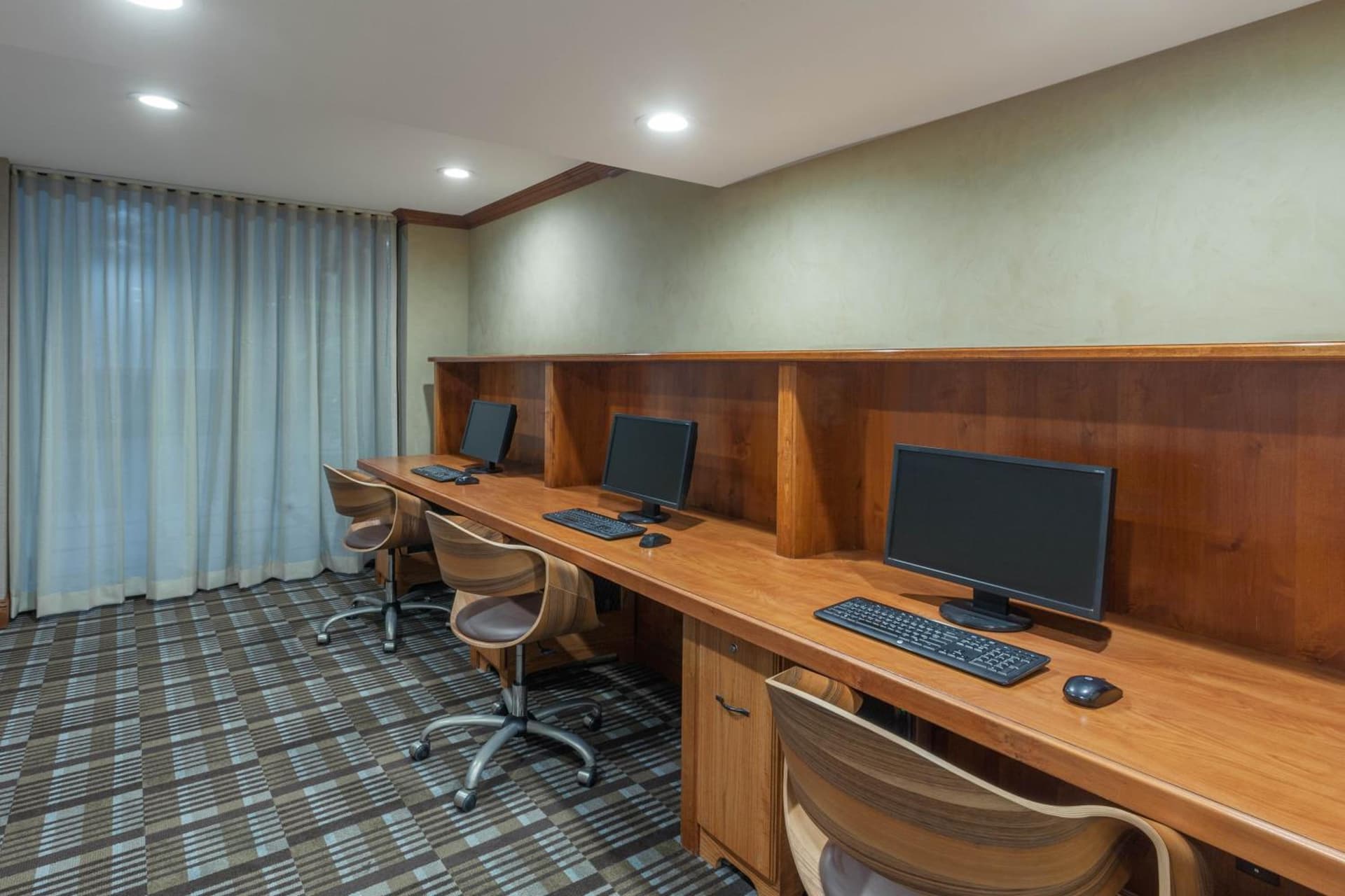 Wyndham Visalia gallery photo in Visalia, CA — image 30
