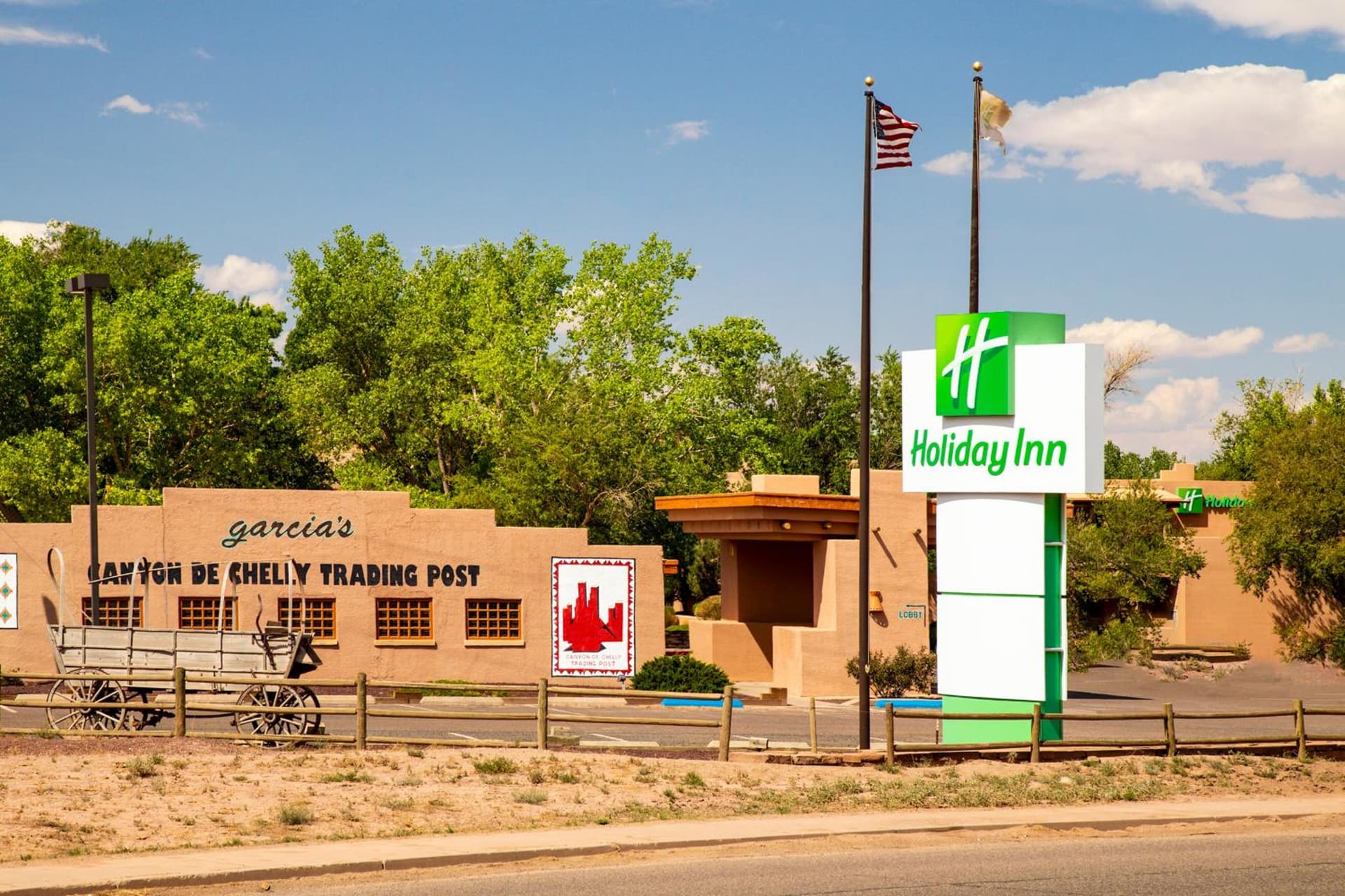 Holiday Inn Canyon De Chelly-Chinle by IHG interior in Chinle, AZ — gallery photo 2