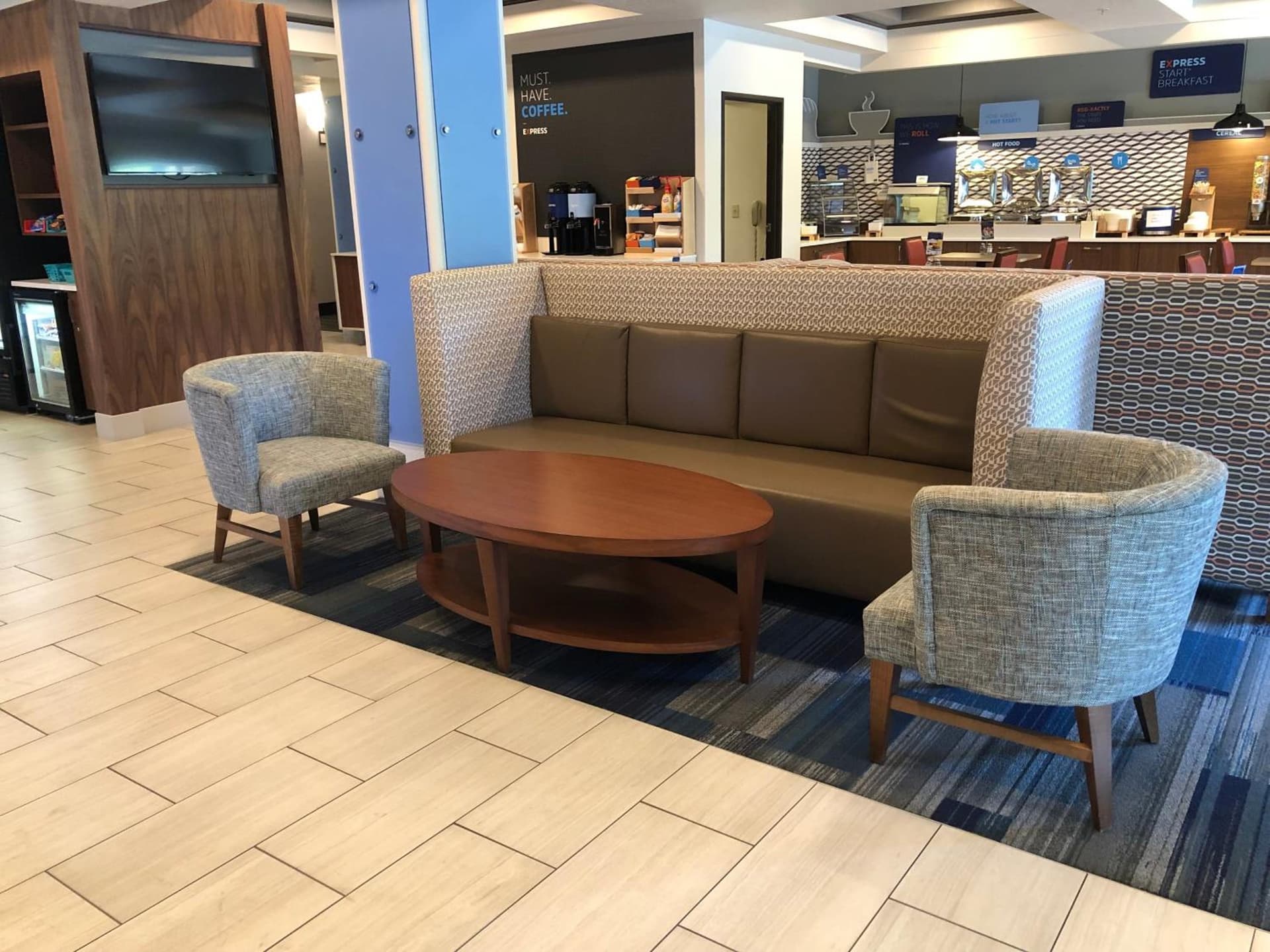 Holiday Inn Express Hotel & Suites Ashland by IHG gallery photo in Ashland, OR — image 36