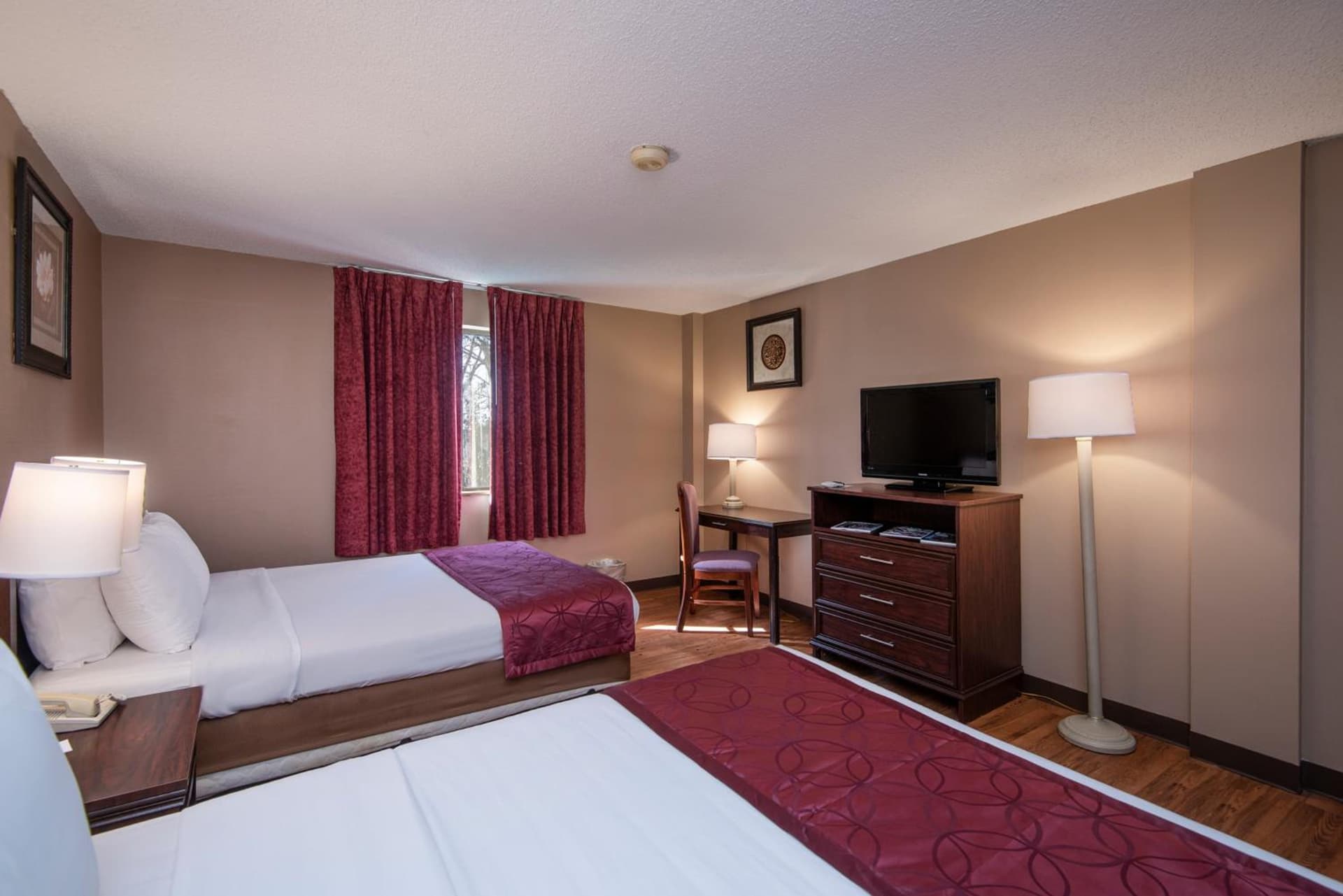 Guest Inn & Suites - Midtown Medical Center gallery photo in Little Rock, AR — image 17