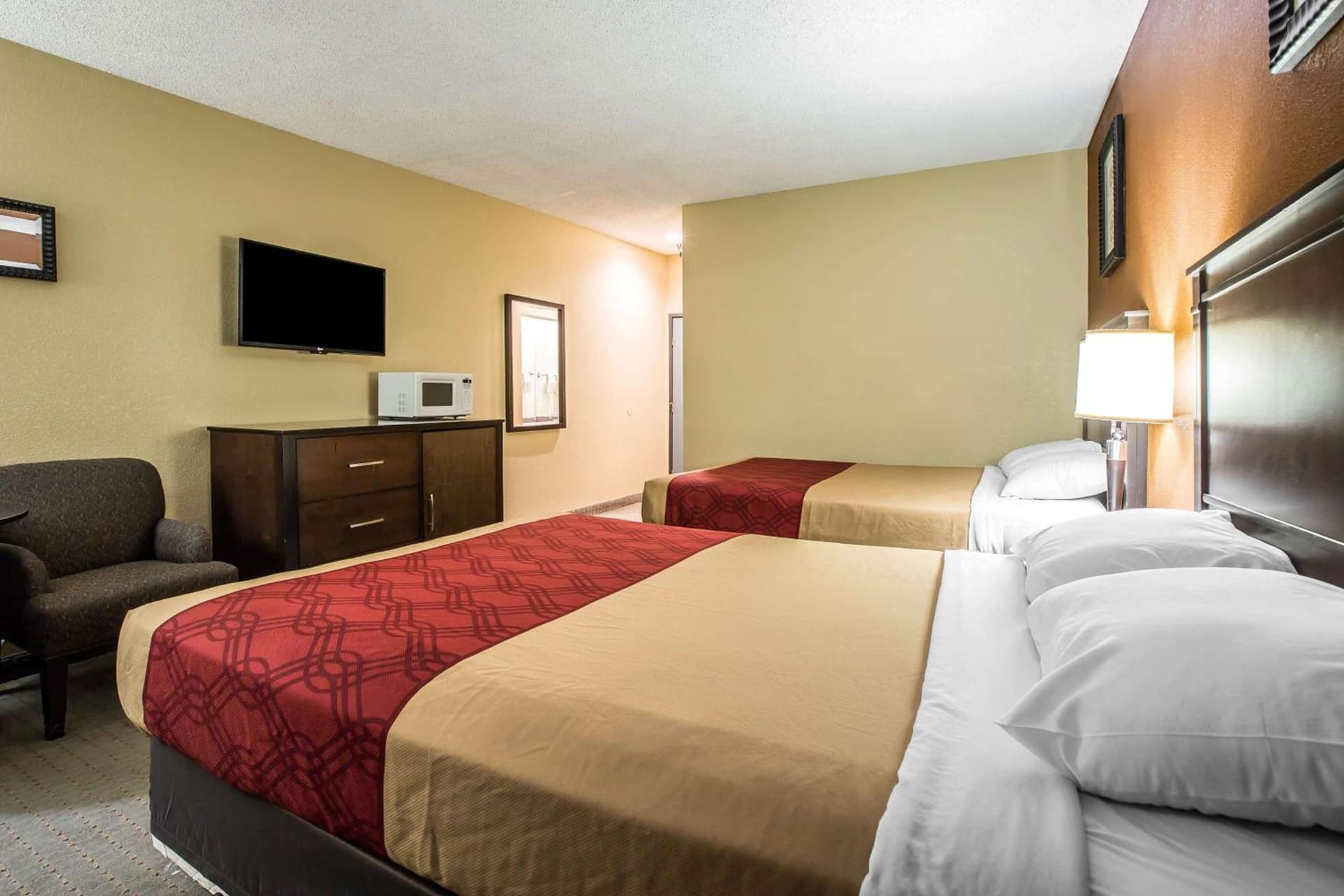 Baymont by Wyndham Ontario gallery photo in Ontario, CA — image 6