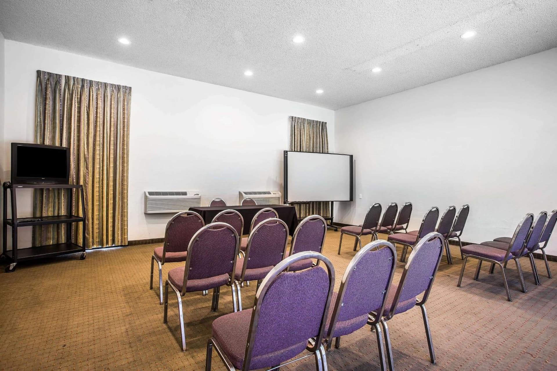 Baymont by Wyndham Ontario gallery photo in Ontario, CA — image 10