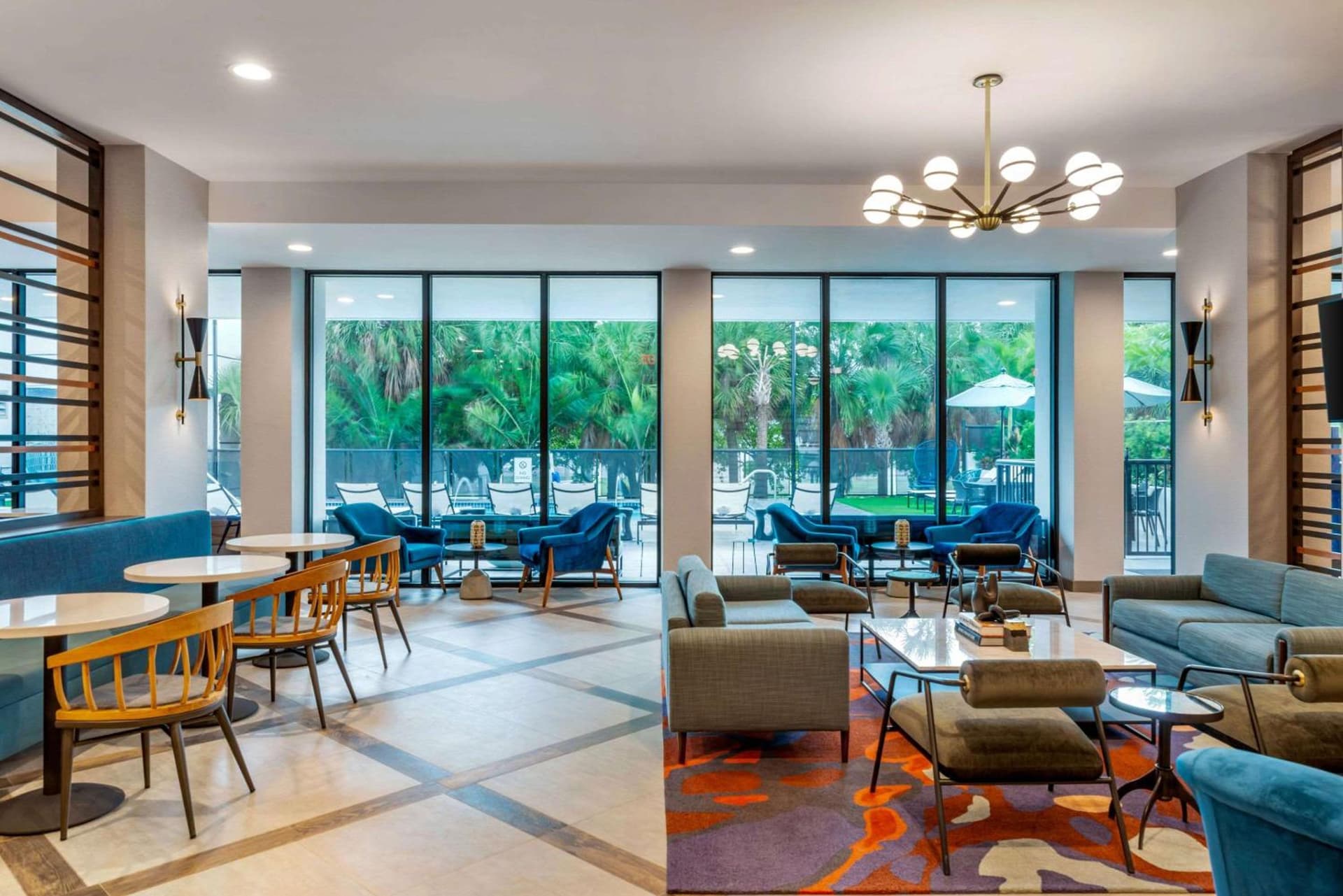 Comfort Inn & Suites Miami International Airport gallery photo in Miami, FL — image 11