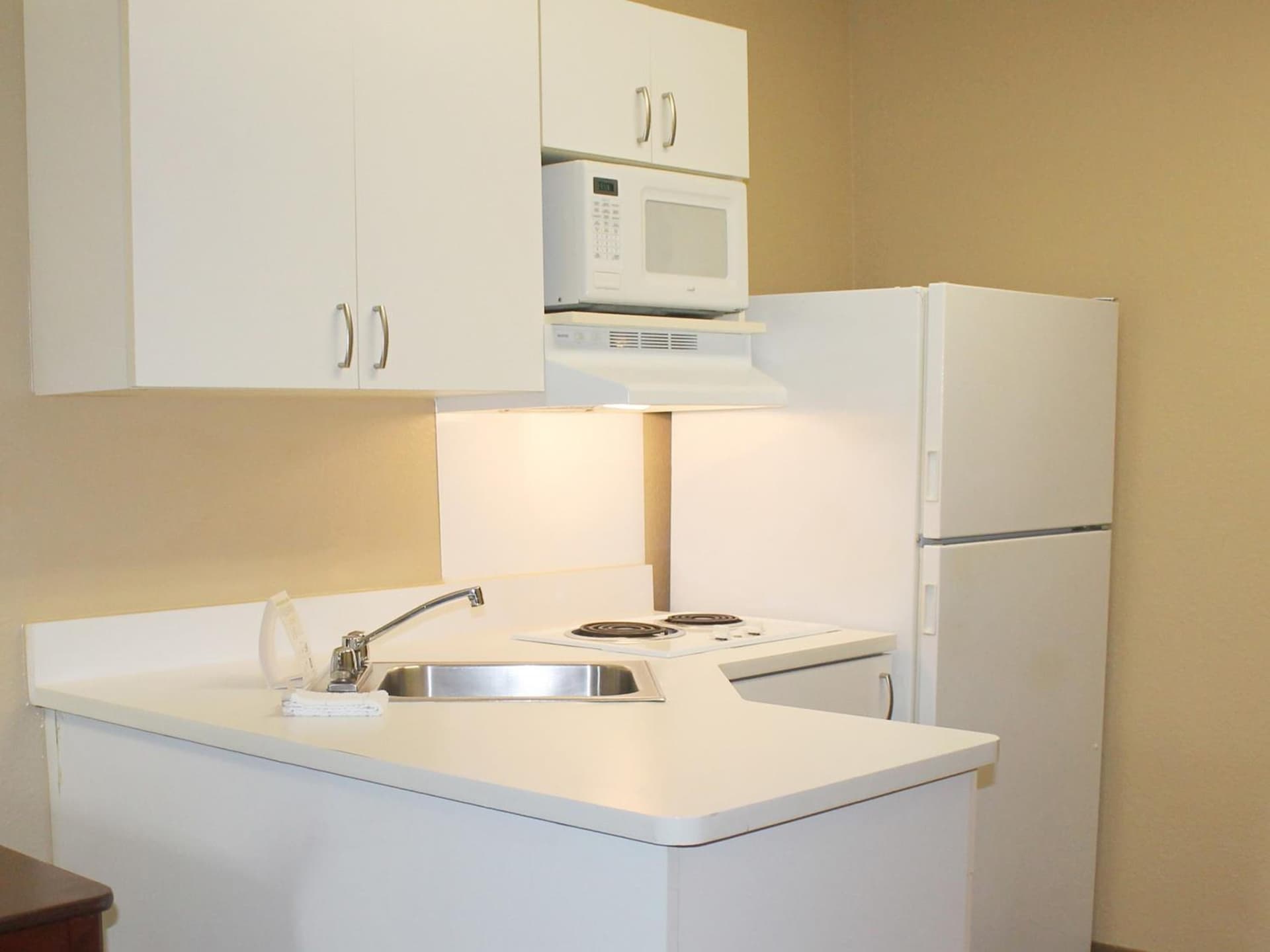 Extended Stay America Suites - Columbia - Columbia Parkway gallery photo in Columbia, MD — image 54