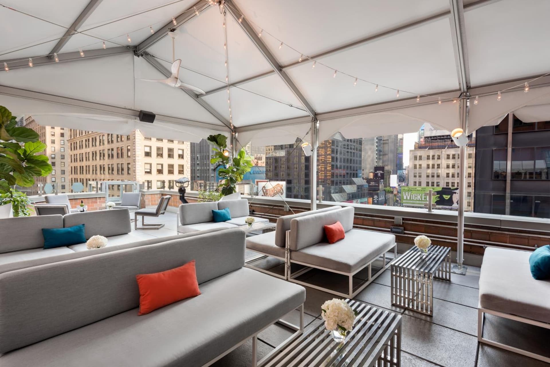 M Social Hotel New York Times Square gallery photo in New York, NY — image 20