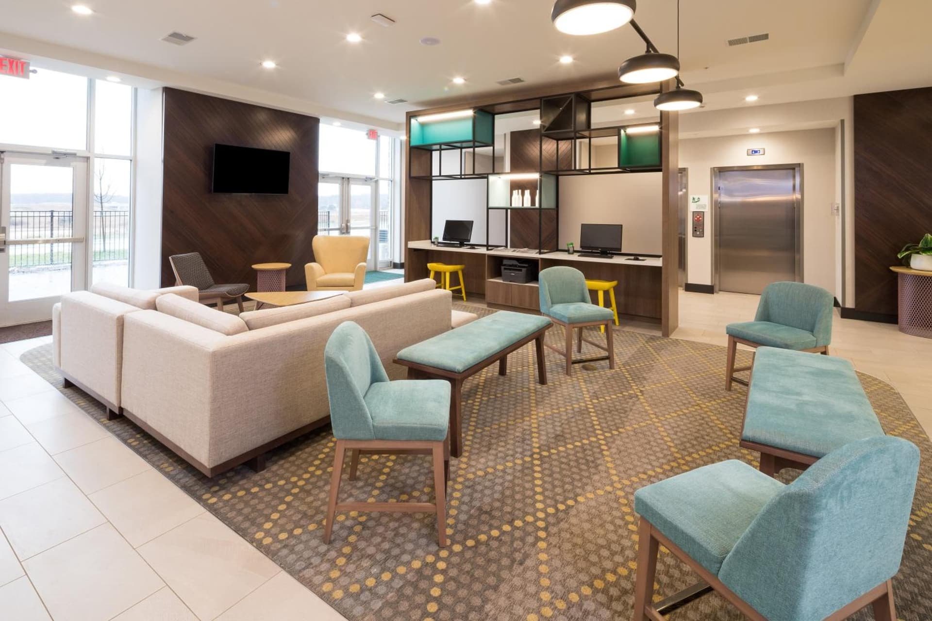 Holiday Inn & Suites Kalamazoo West gallery photo in Kalamazoo, MI — image 19