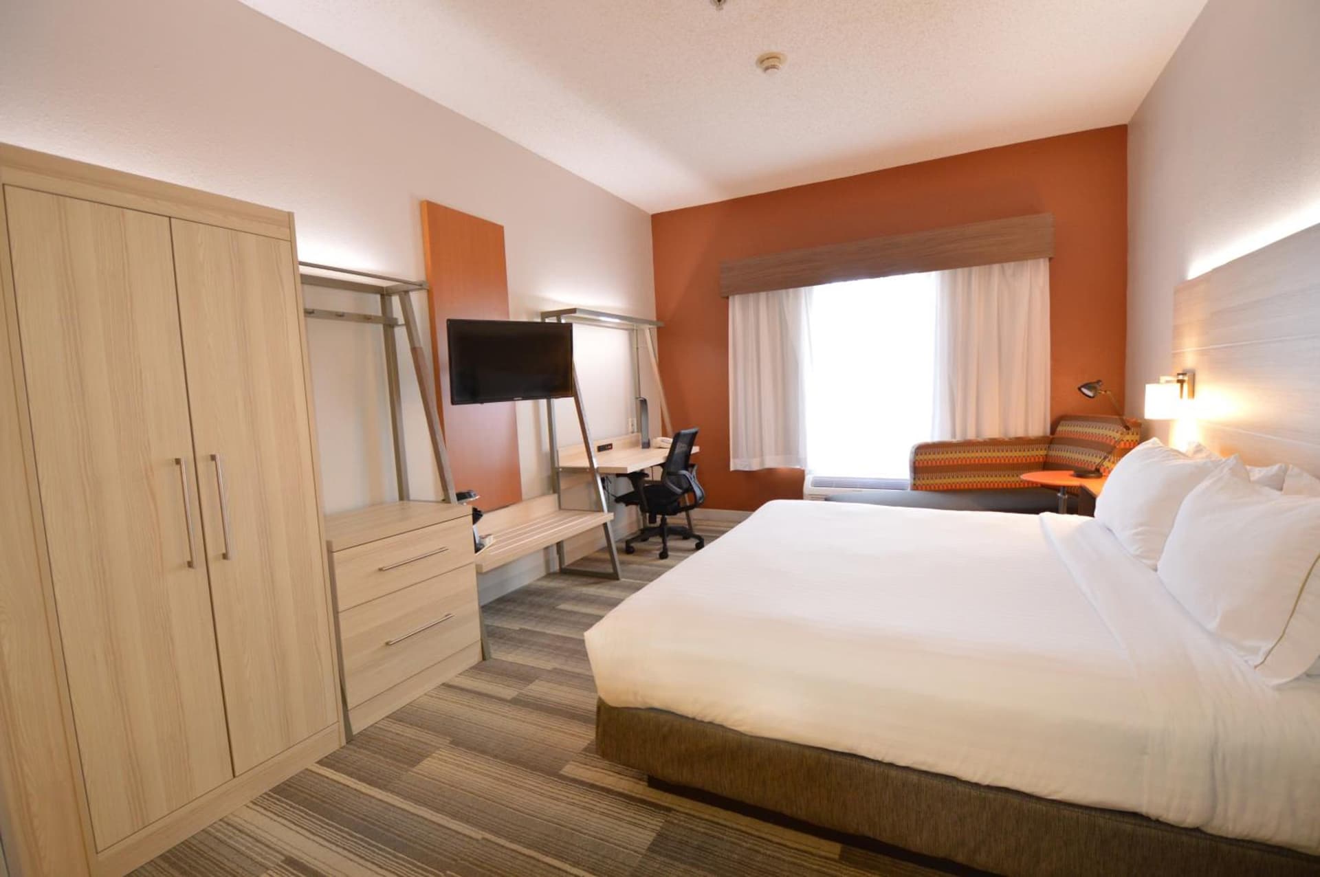 Holiday Inn Express Toledo-Oregon by IHG gallery photo in Oregon, OH — image 26