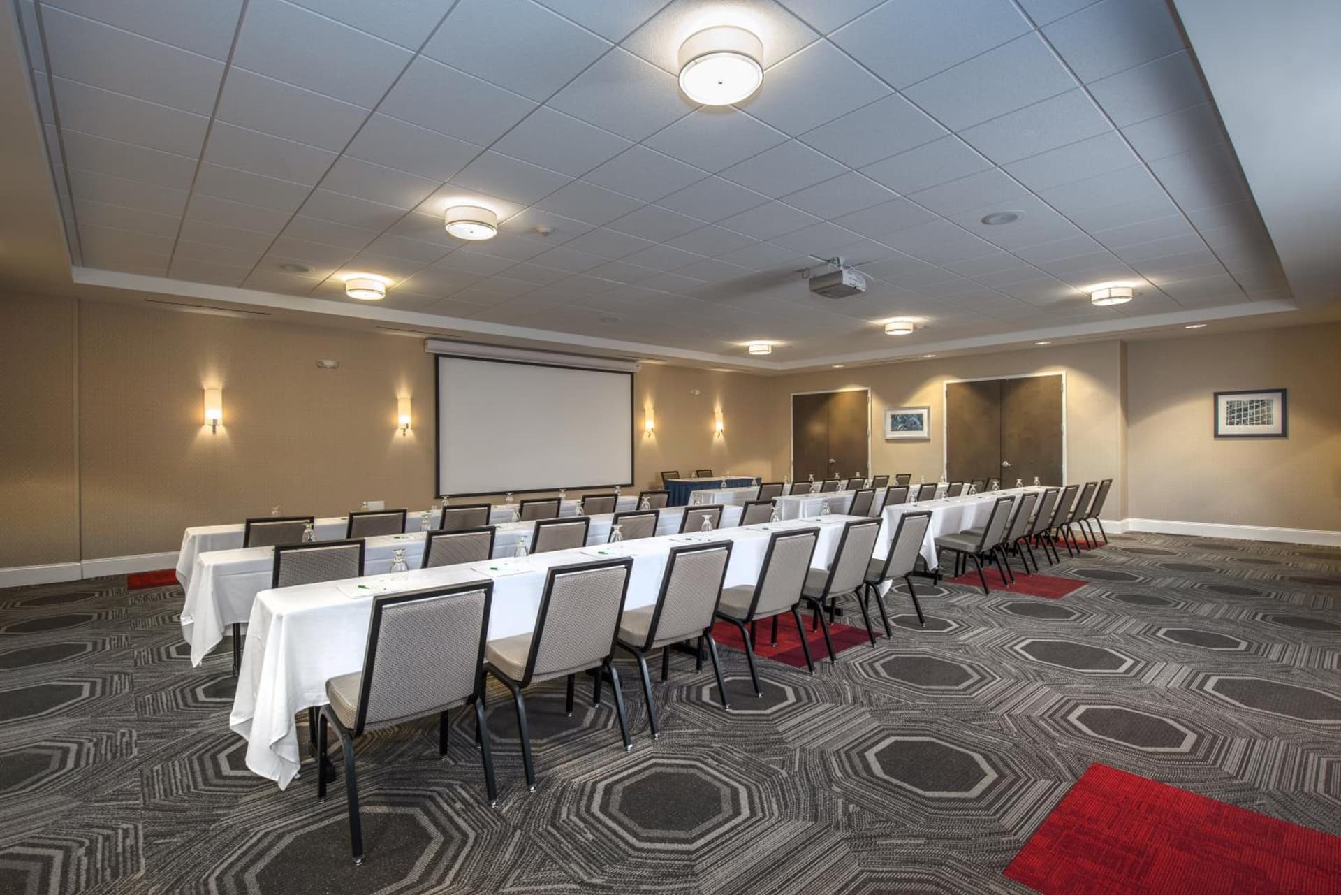 Holiday Inn Charlotte Airport by IHG gallery photo in Charlotte, NC — image 13