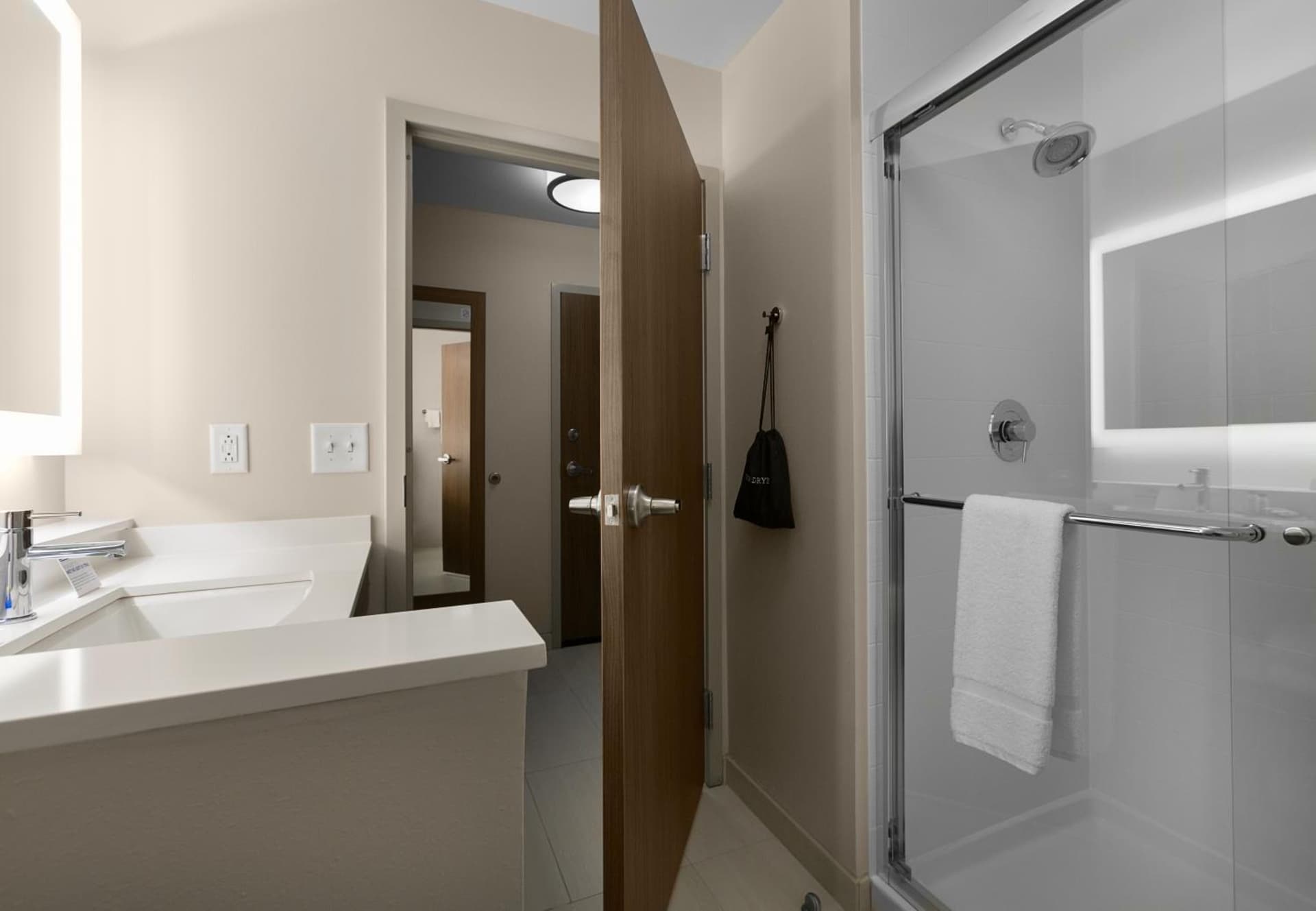 Holiday Inn Express & Suites - Fayetteville South by IHG gallery photo in Fayetteville, NC — image 21