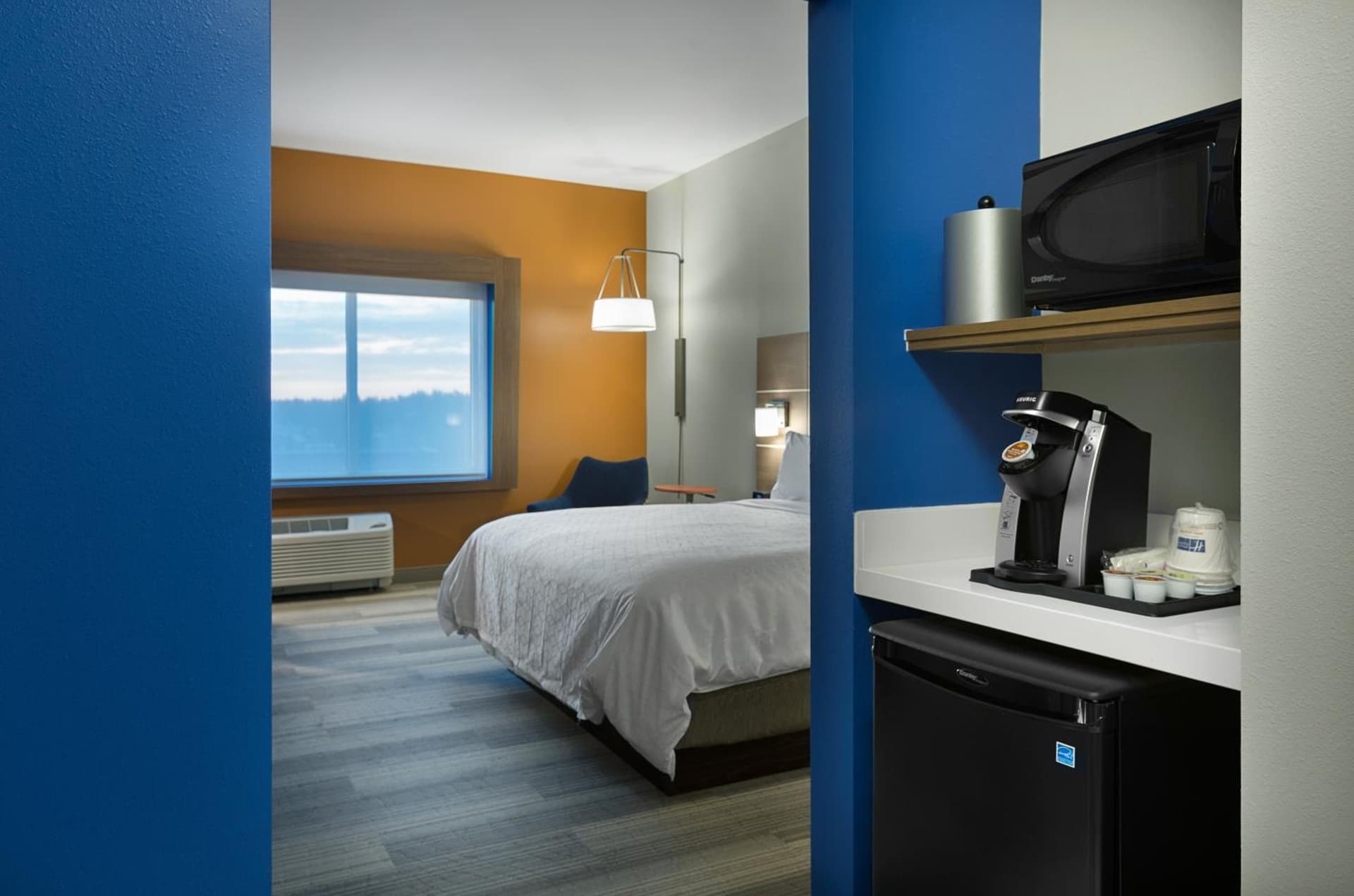Holiday Inn Express & Suites - Fayetteville South by IHG gallery photo in Fayetteville, NC — image 32