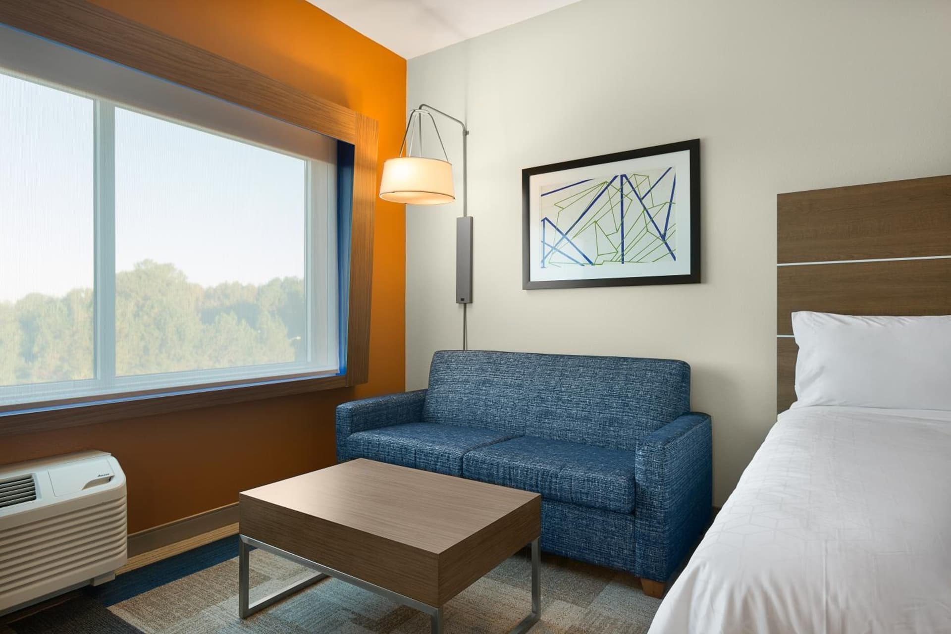 Holiday Inn Express & Suites - Fayetteville South by IHG gallery photo in Fayetteville, NC — image 14