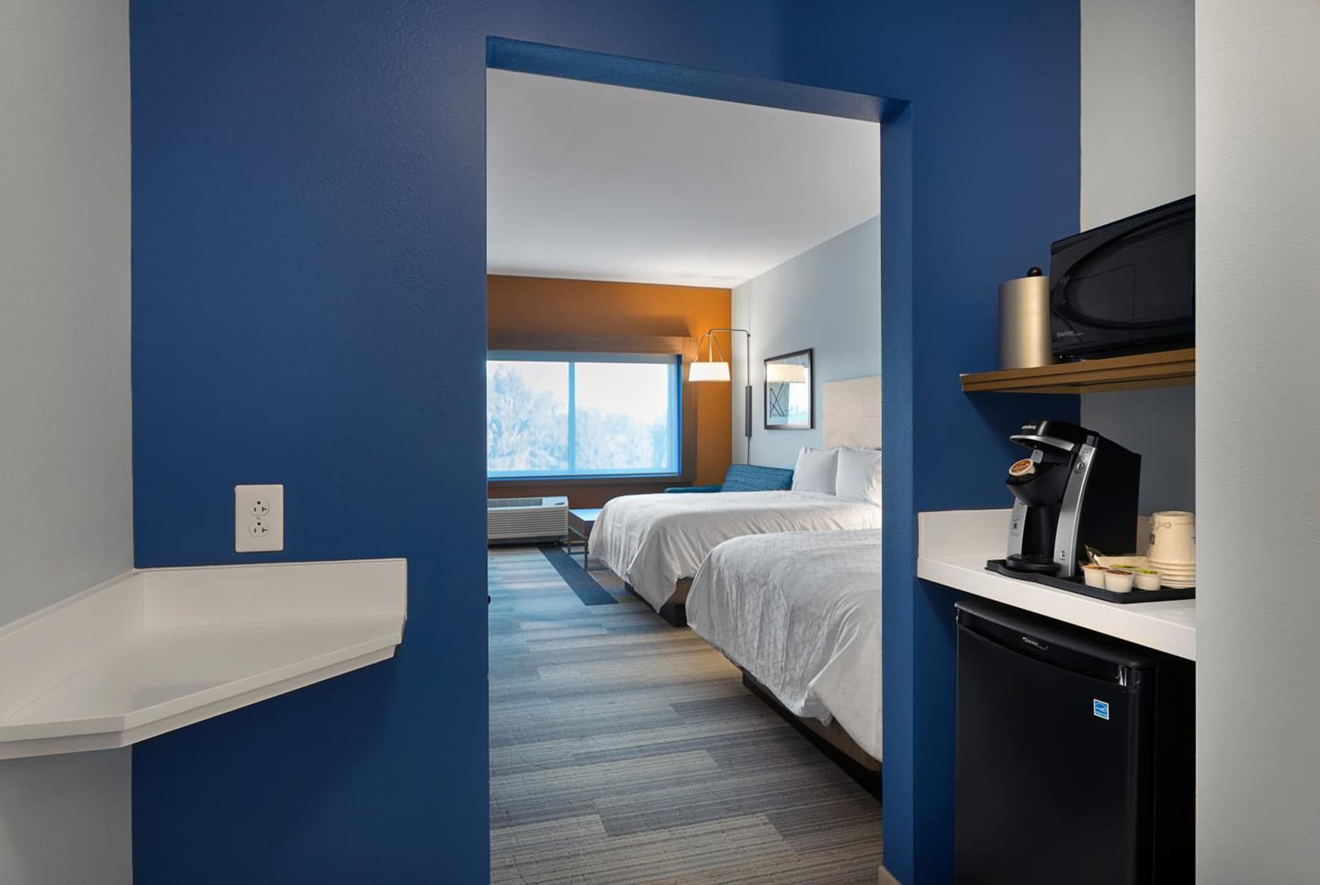 Holiday Inn Express & Suites - Fayetteville South by IHG gallery photo in Fayetteville, NC — image 7