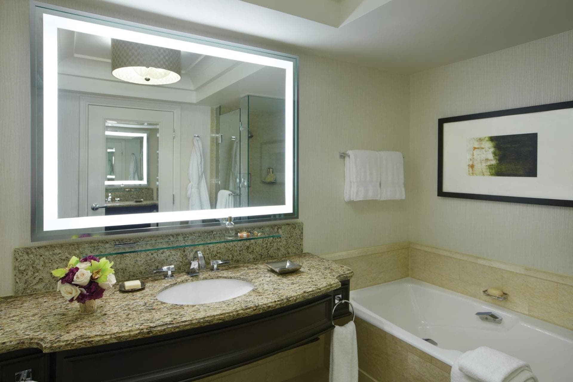Four Seasons Hotel Las Vegas gallery photo in Las Vegas, NV — image 8
