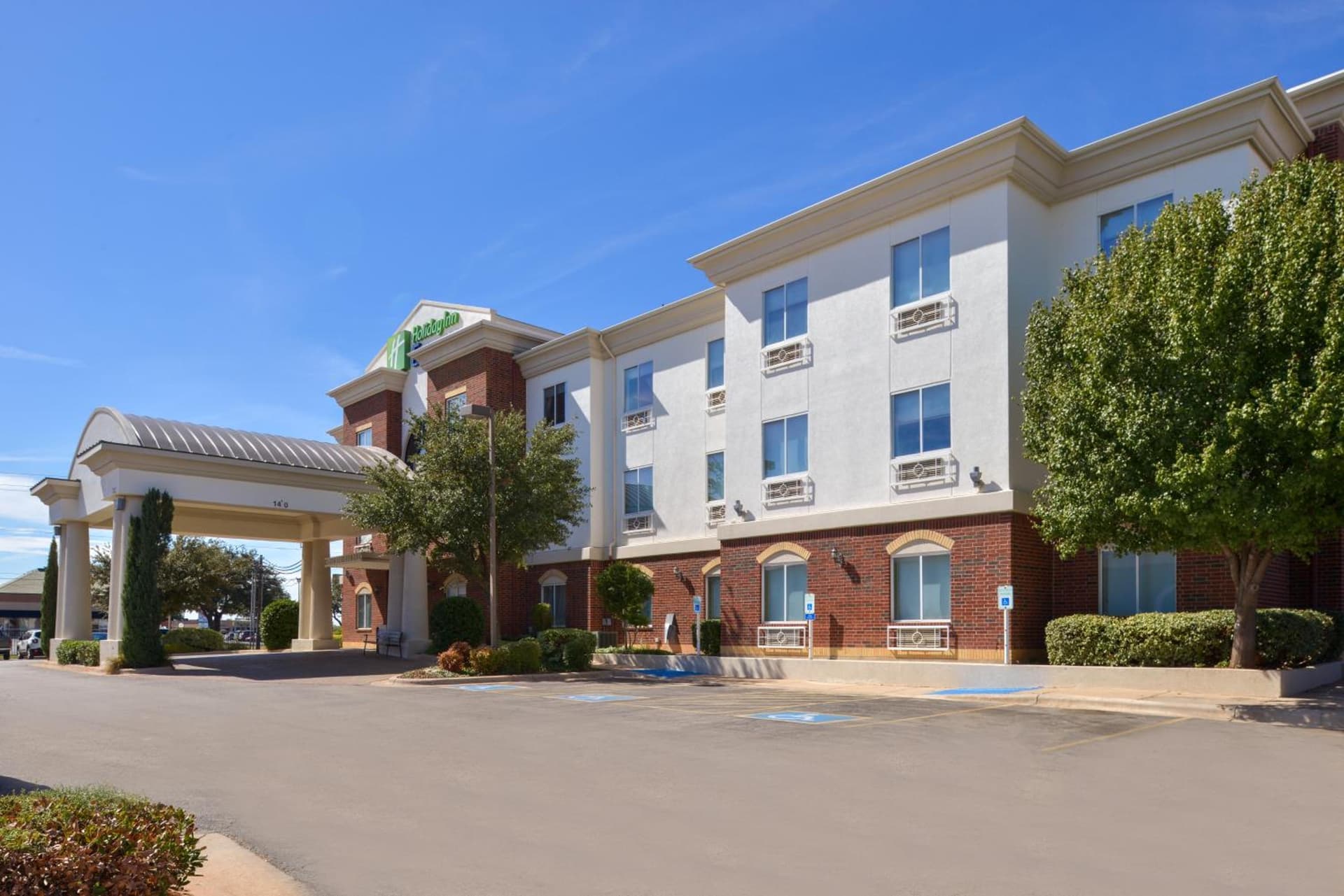 Holiday Inn Express & Suites Abilene by IHG gallery photo in Abilene, TX — image 18
