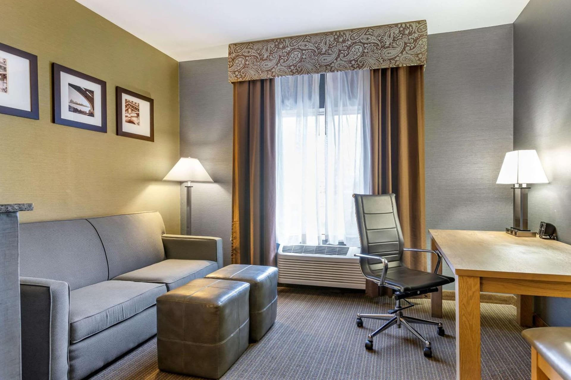 Comfort Suites Southgate-Detroit gallery photo in Southgate, MI — image 17