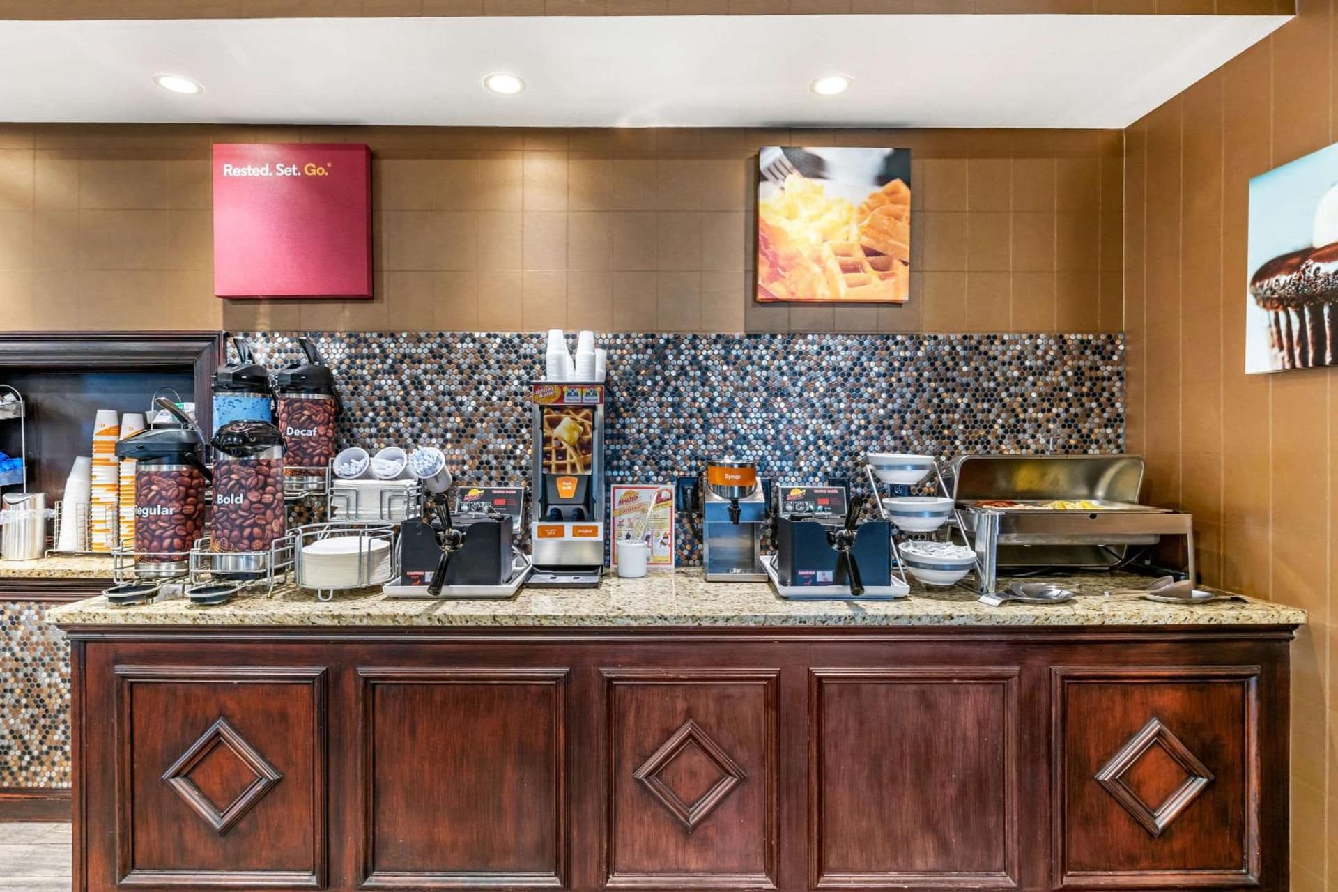Comfort Suites Southgate-Detroit gallery photo in Southgate, MI — image 14