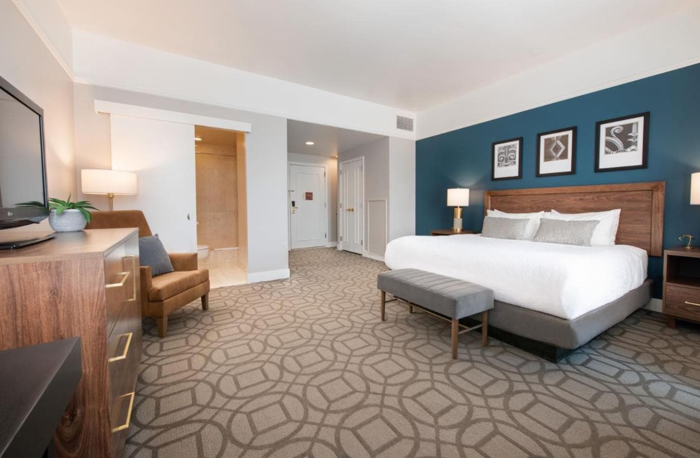 Magnolia Hotel Omaha gallery photo in Omaha, NE — image 35