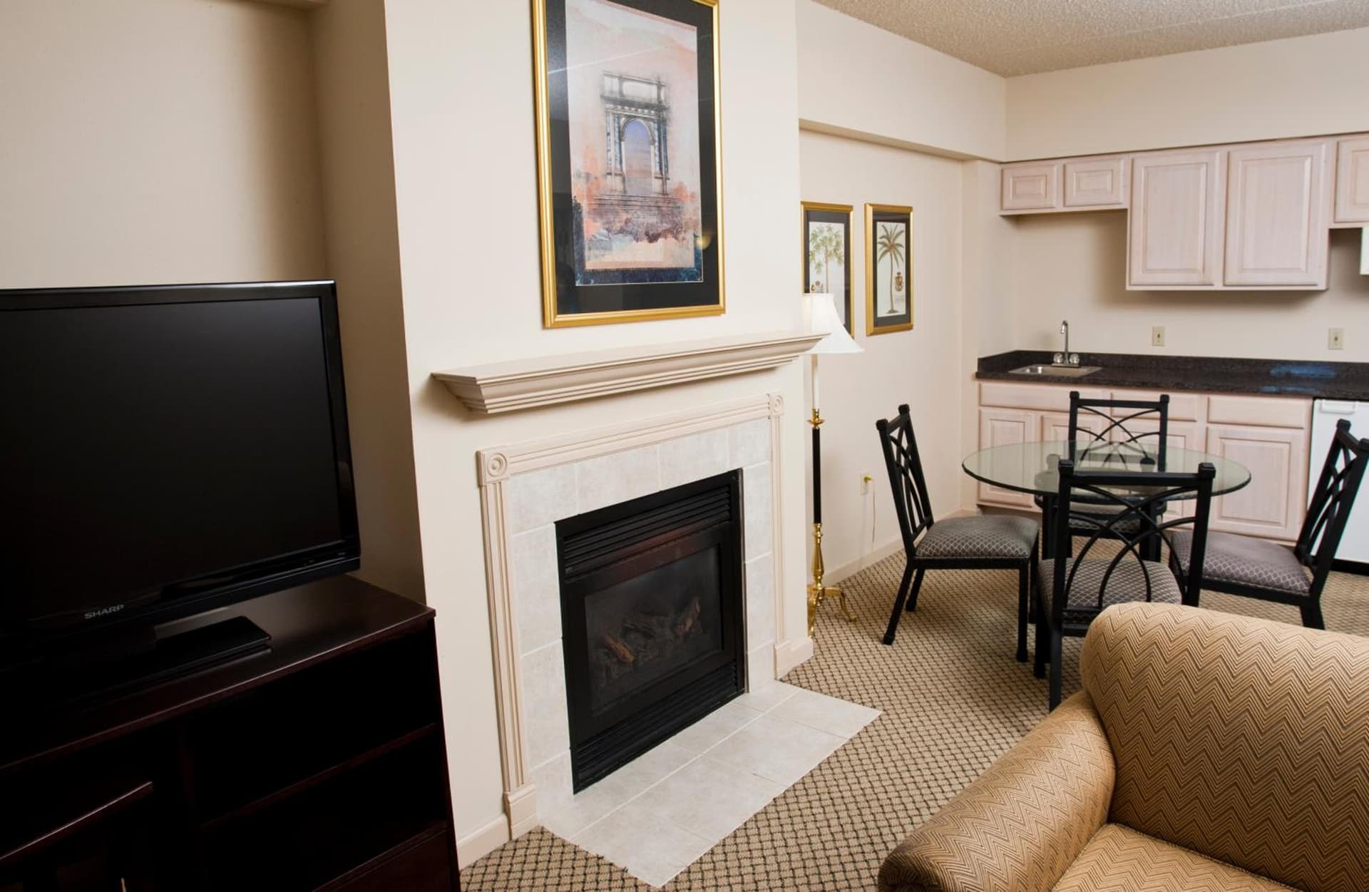Bella Vista Suites Lake Geneva gallery photo in Lake Geneva, WI — image 24