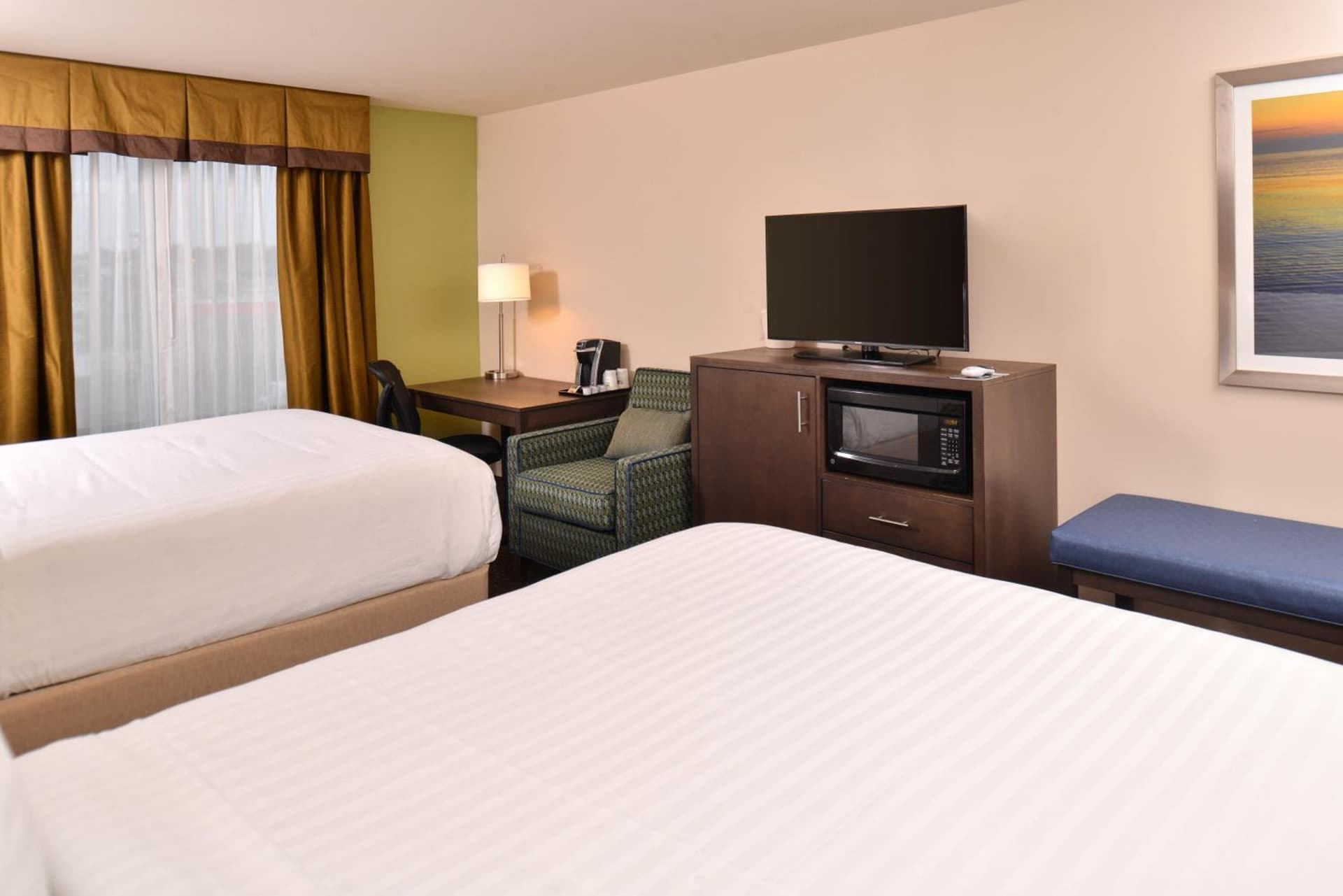 Holiday Inn Express & Suites Dearborn SW - Detroit Area by IHG gallery photo in Dearborn, MI — image 23