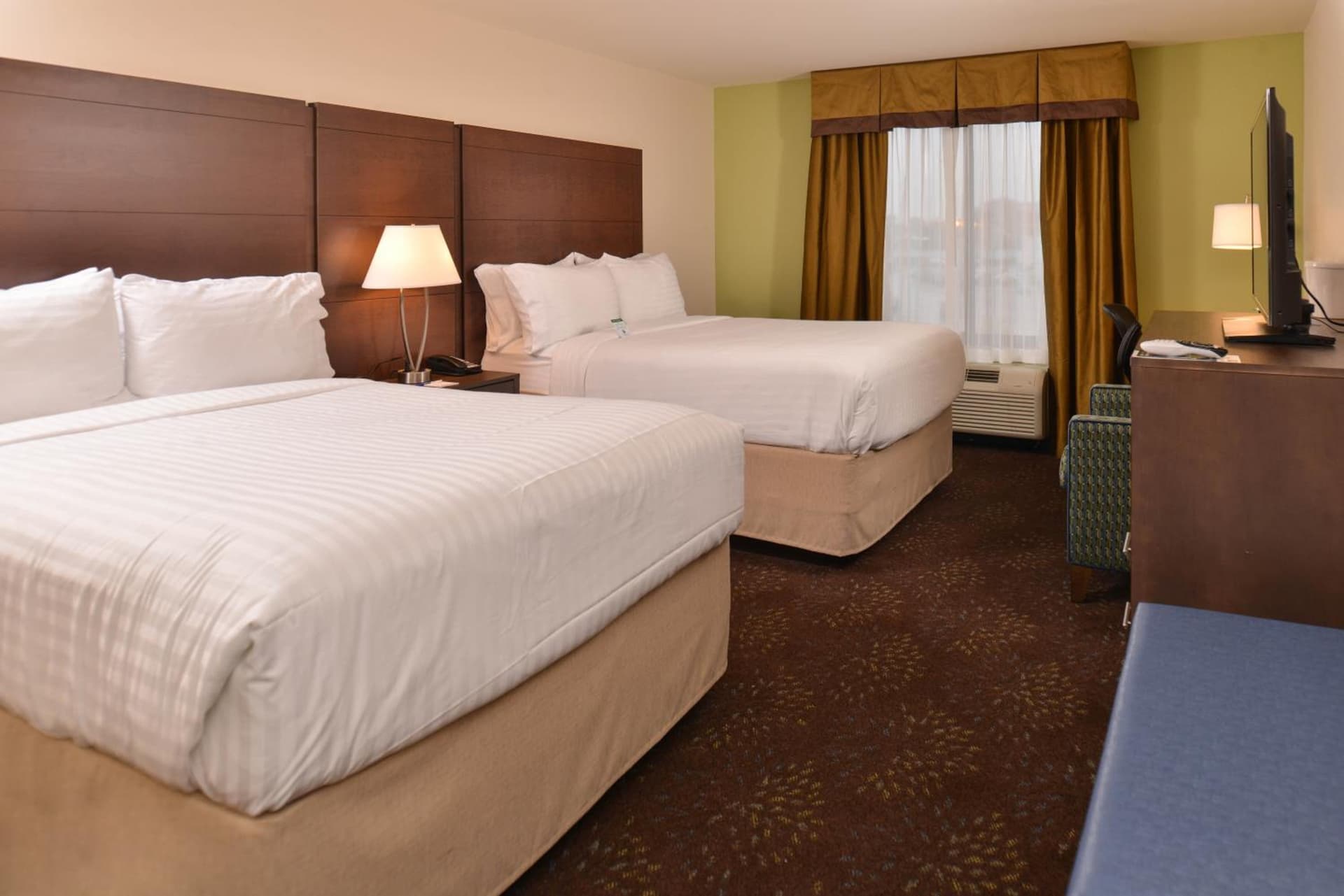 Holiday Inn Express & Suites Dearborn SW - Detroit Area by IHG gallery photo in Dearborn, MI — image 32