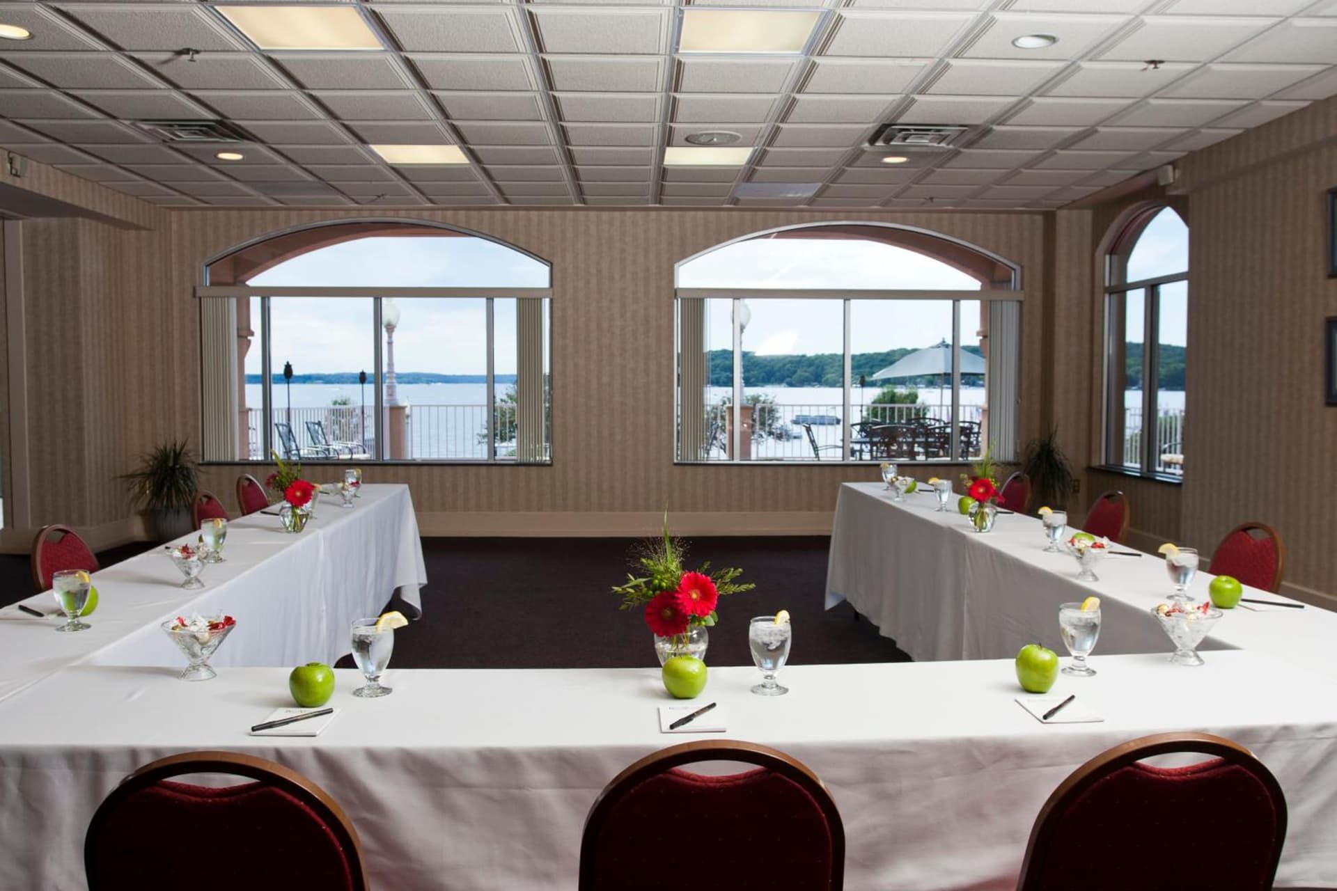 Bella Vista Suites Lake Geneva gallery photo in Lake Geneva, WI — image 14