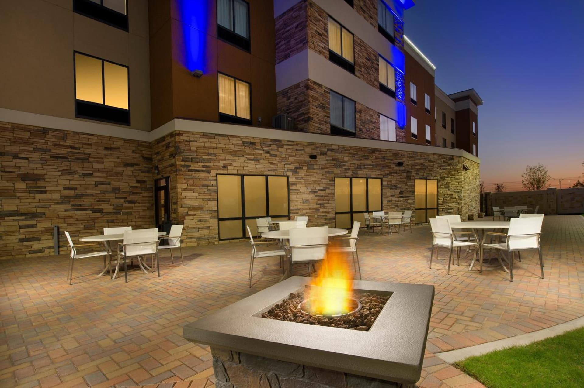 Holiday Inn Express Hotel & Suites Waco South by IHG gallery photo in Waco, TX — image 6
