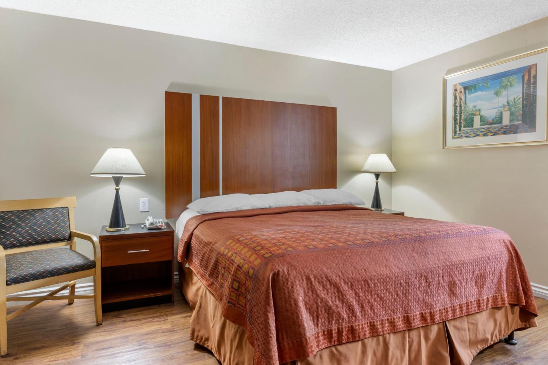 Riverside Inn & Suites gallery photo in Riverside, CA — image 16