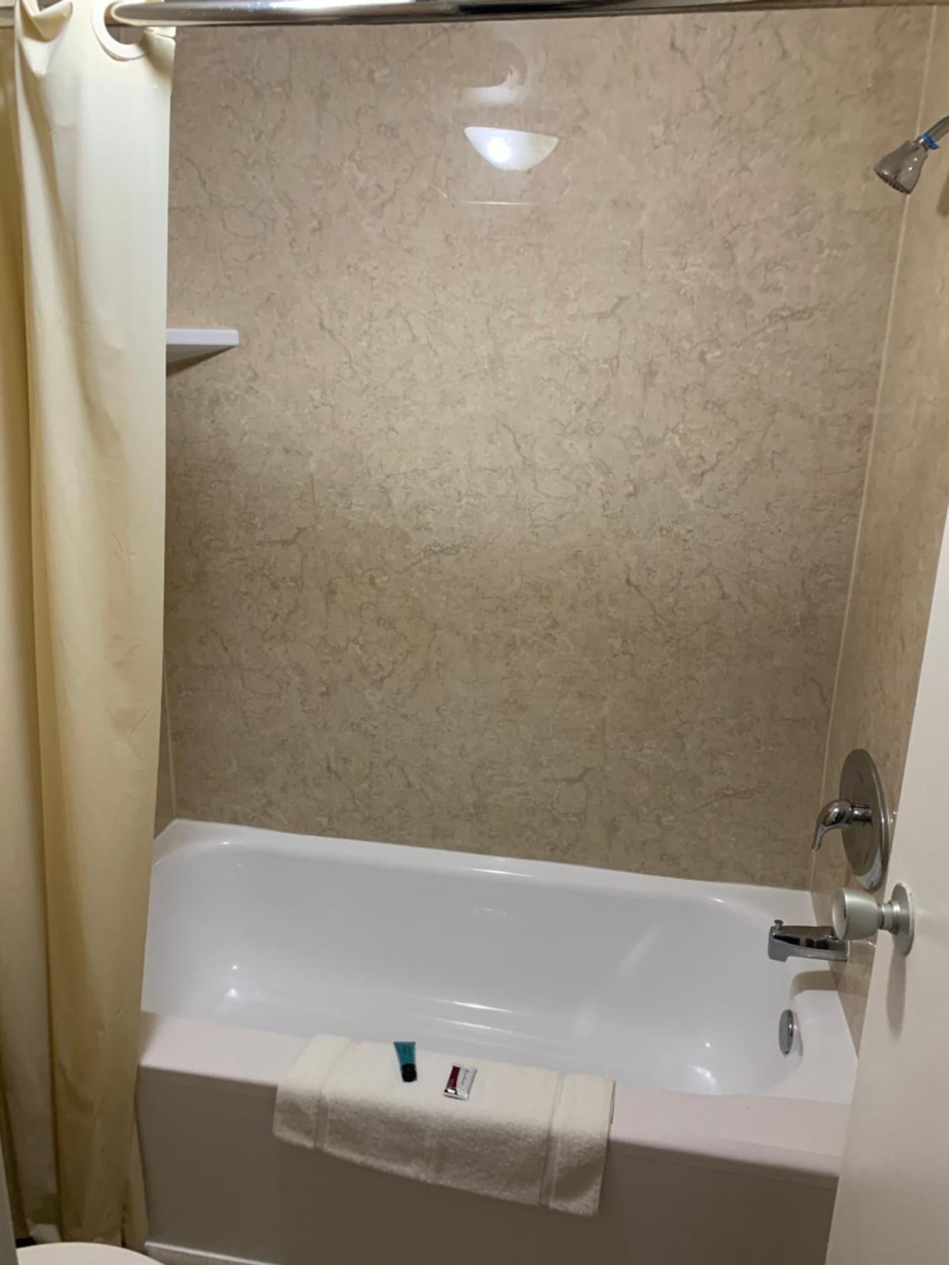 Motel 6 Greenville, NC ECU Medical Center gallery photo in Greenville, NC — image 14