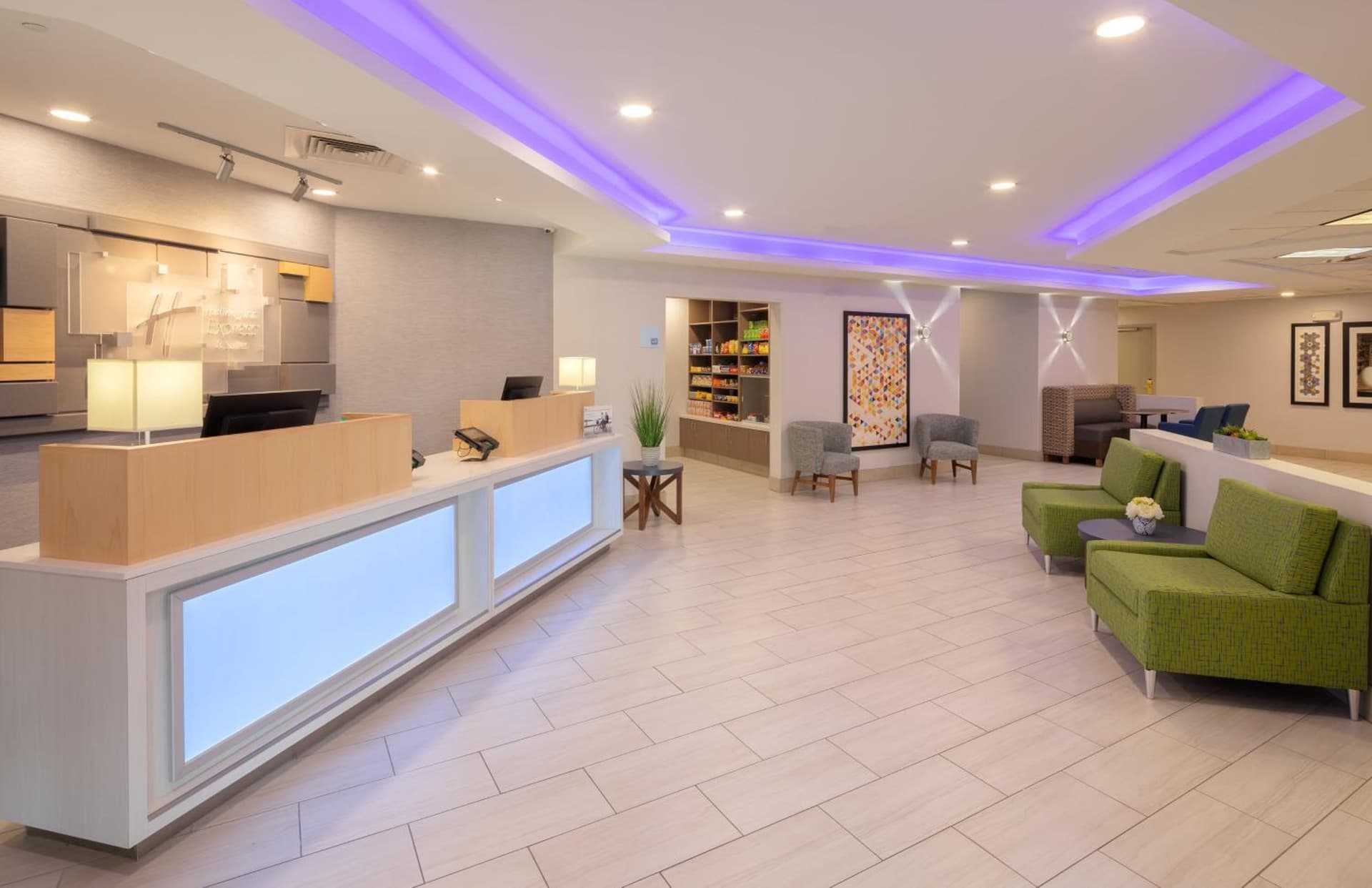 Holiday Inn Express & Suites Bradley Airport by IHG gallery photo in Windsor Locks — image 14