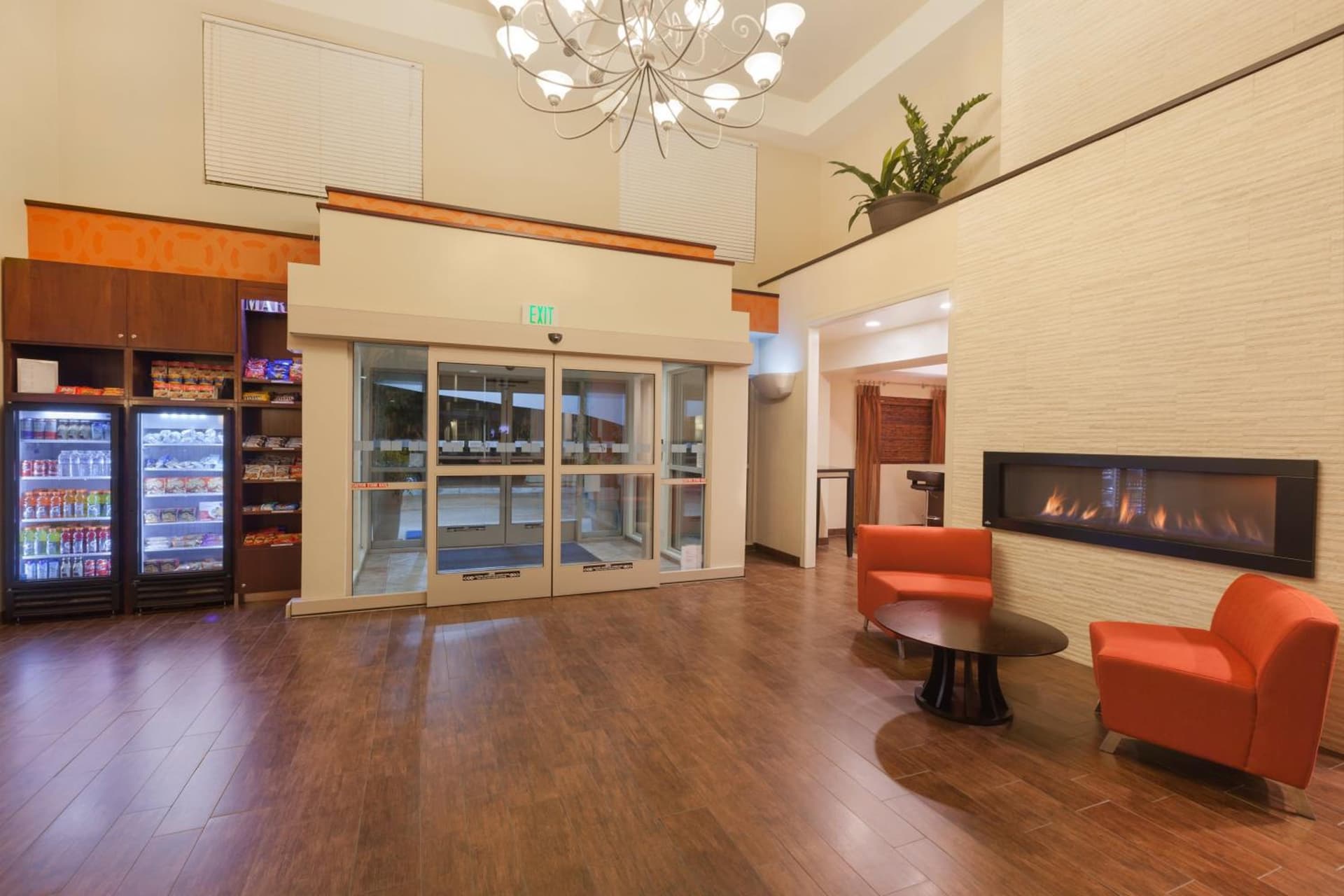 Holiday Inn Express Hotel & Suites San Jose-Morgan Hill by IHG gallery photo in Morgan Hill, CA — image 21